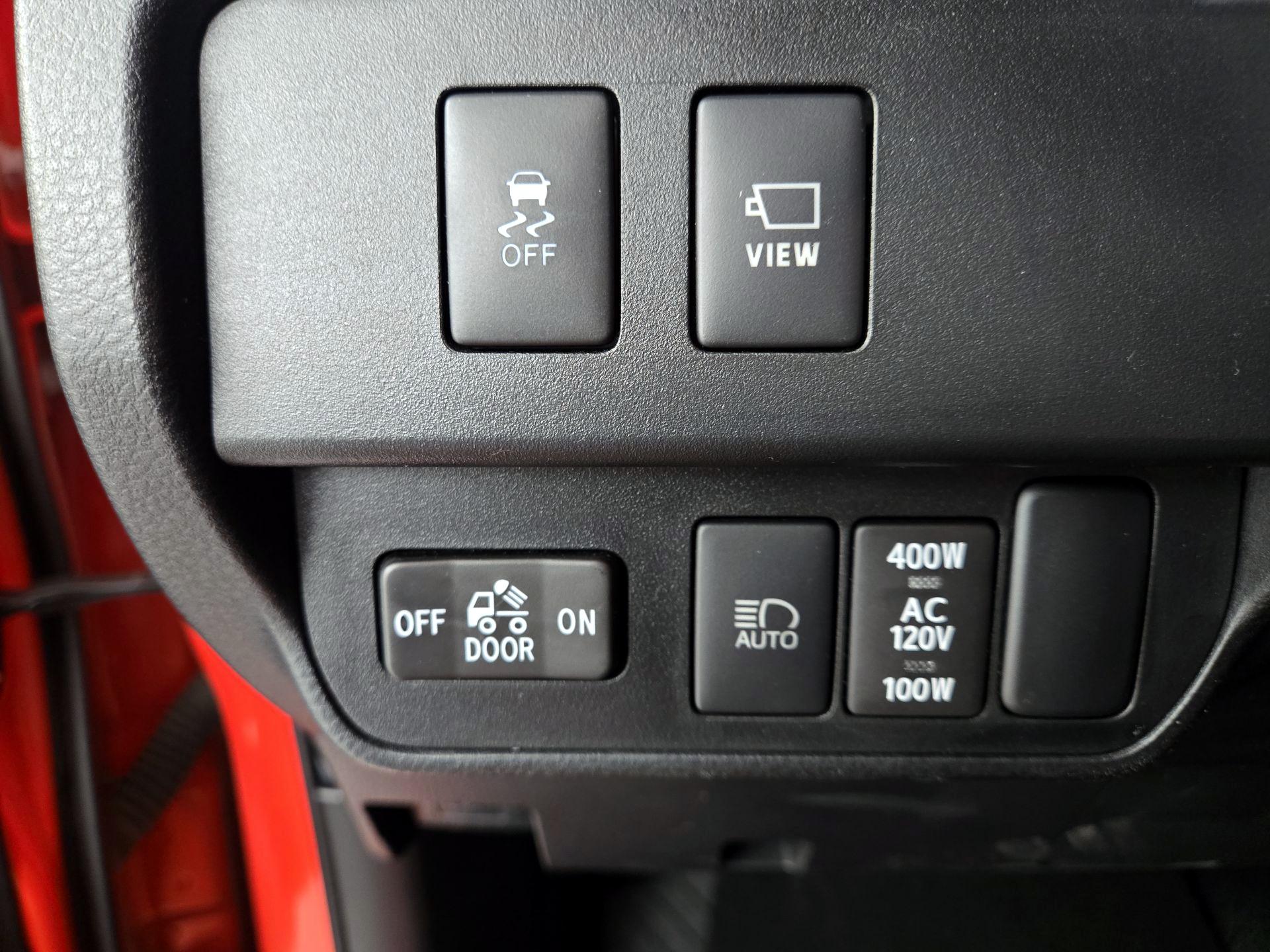 Thumbnail: 2023 Toyota Tacoma - 13