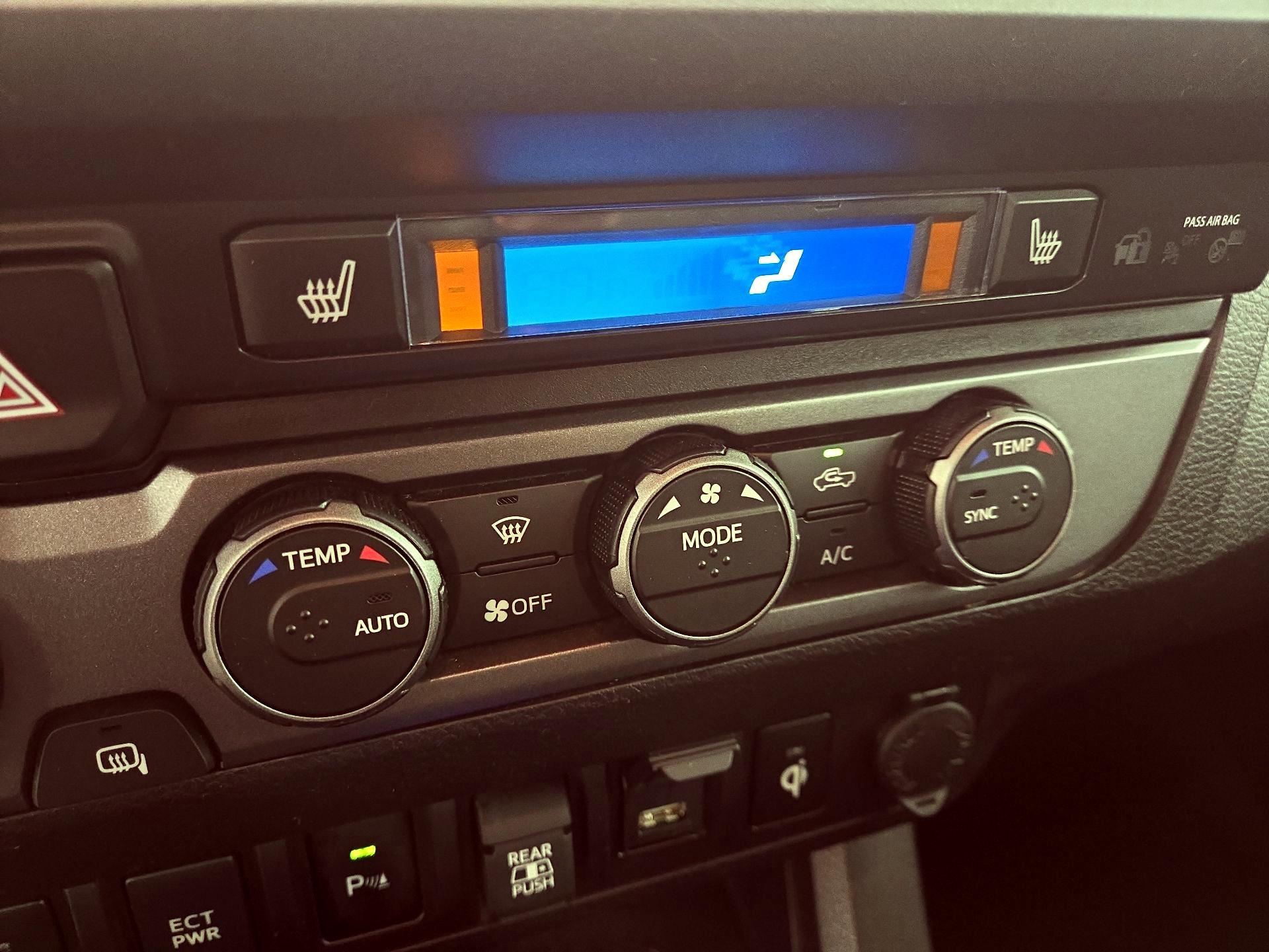 Thumbnail: 2023 Toyota Tacoma - 17