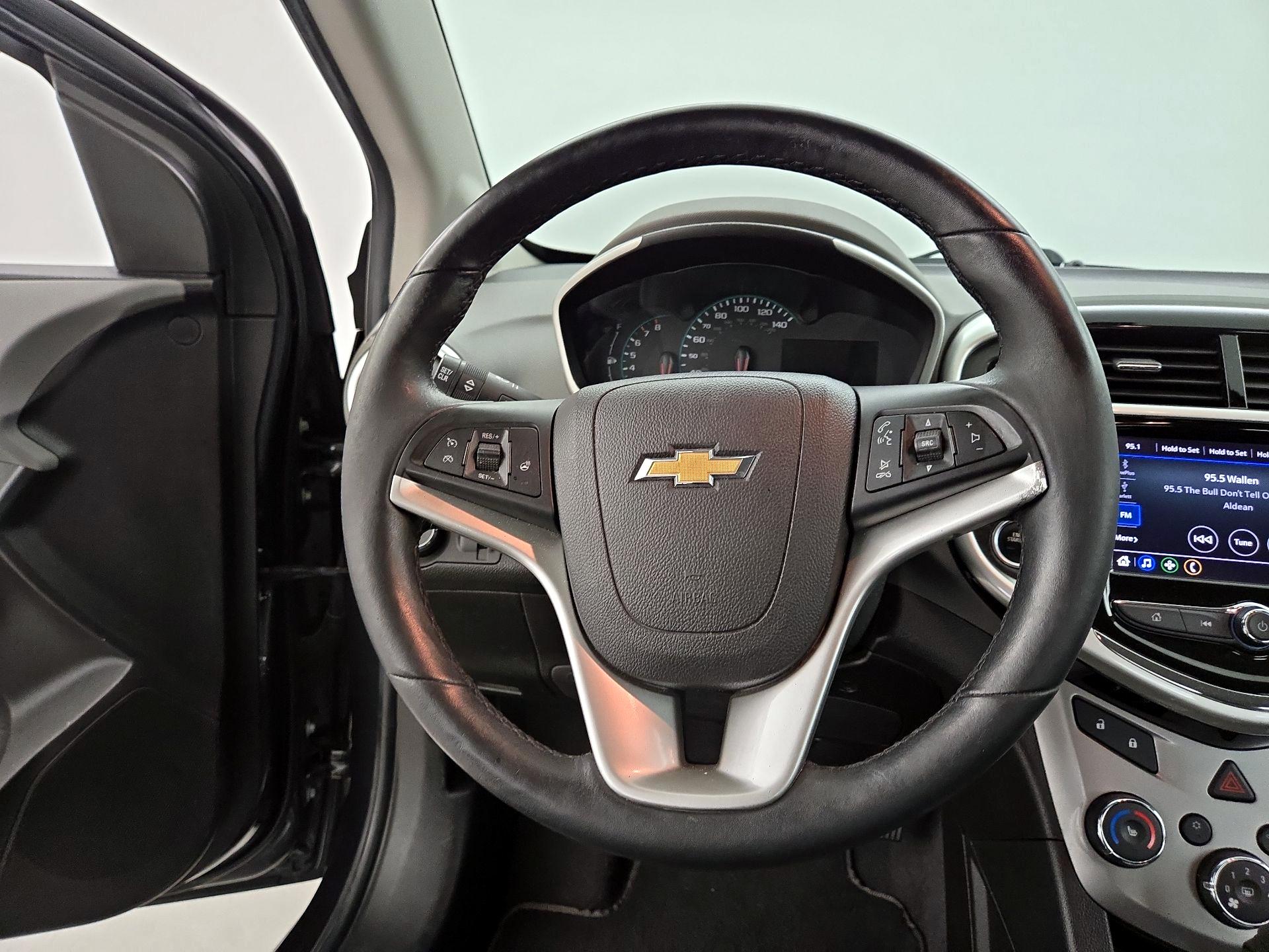 Thumbnail: 2020 Chevrolet Sonic - 10