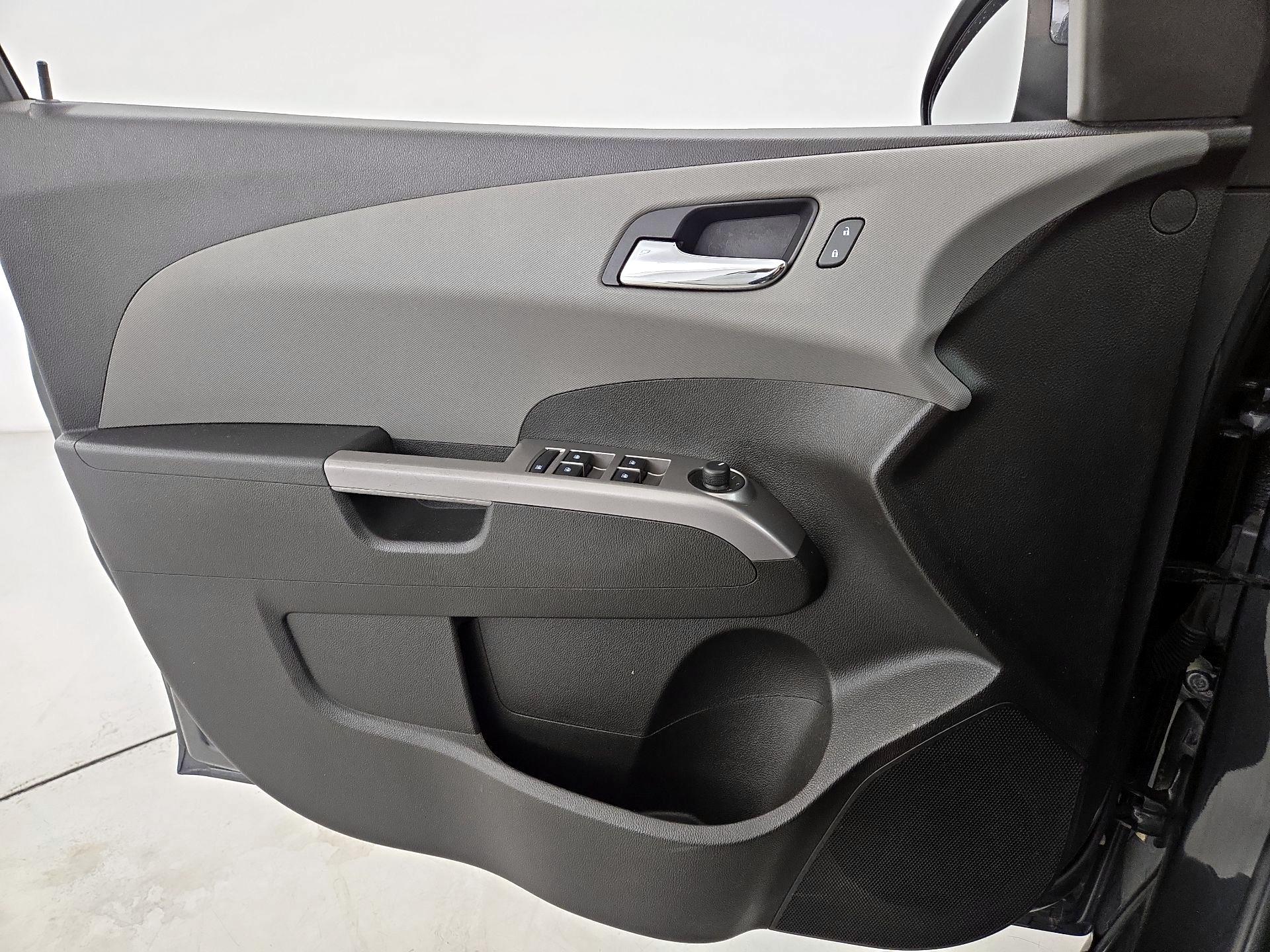 Thumbnail: 2020 Chevrolet Sonic - 12