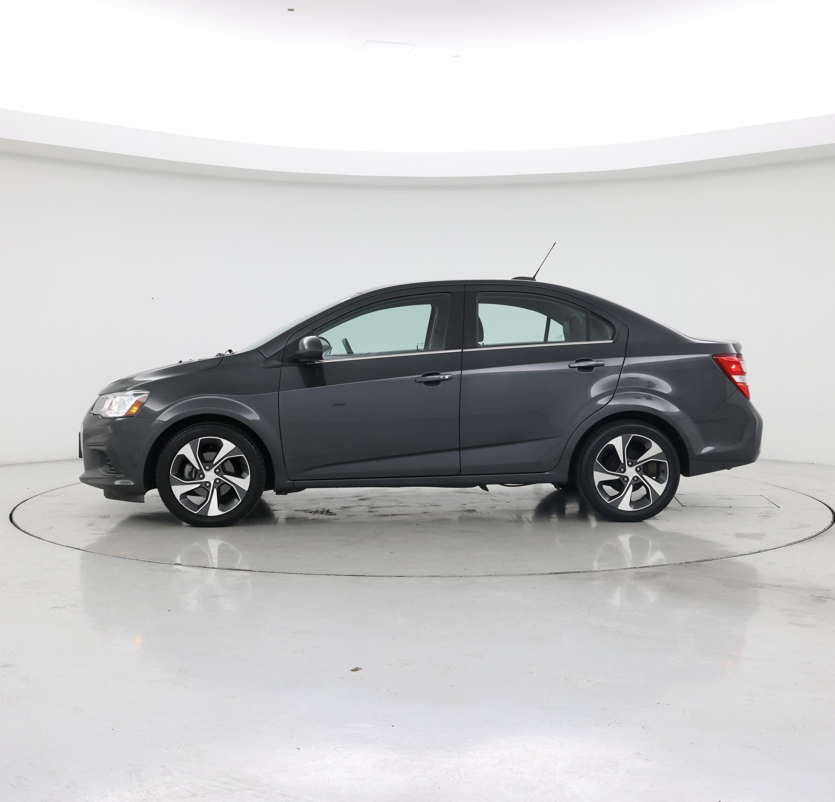 Thumbnail: 2020 Chevrolet Sonic - 3