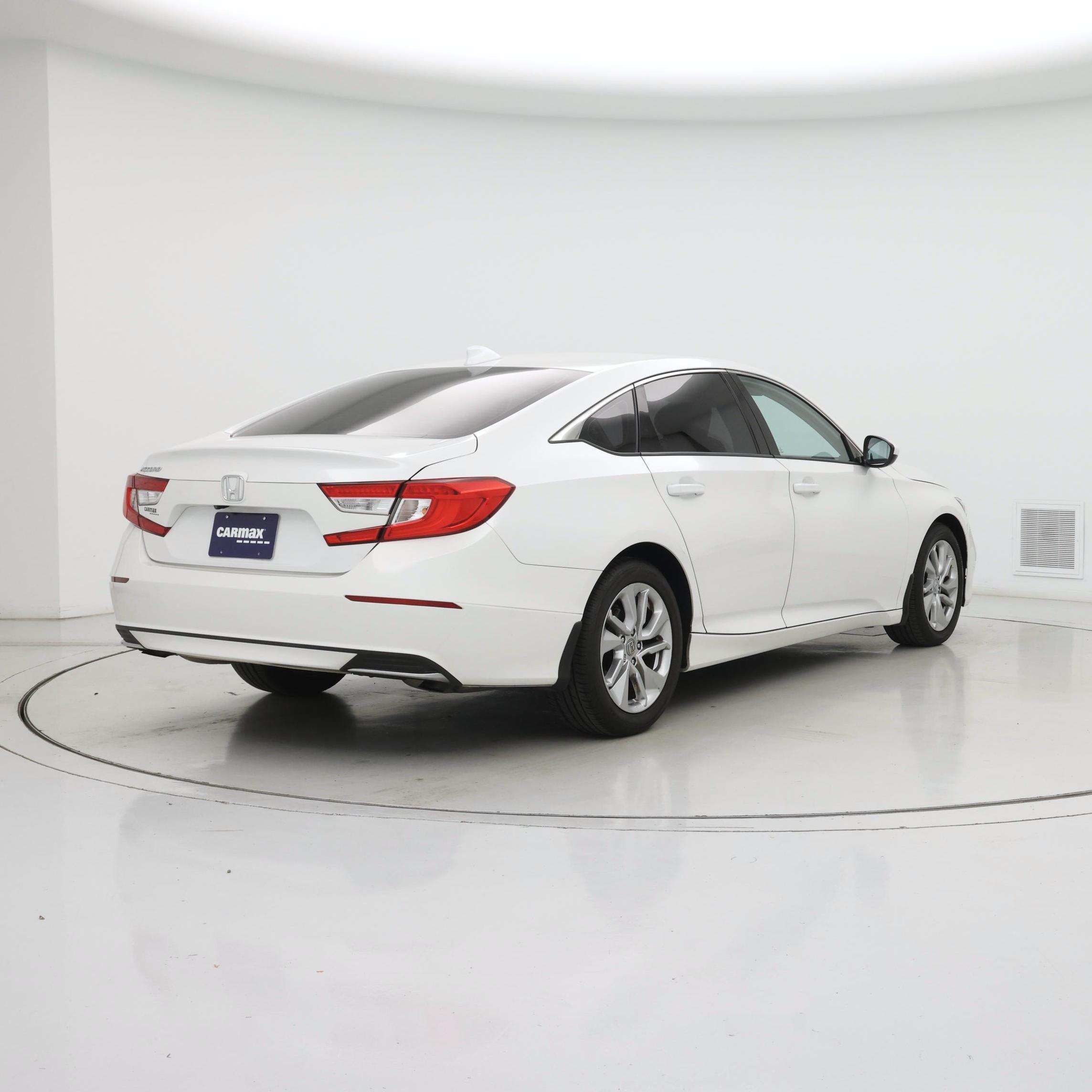 Thumbnail: 2019 Honda Accord - 8