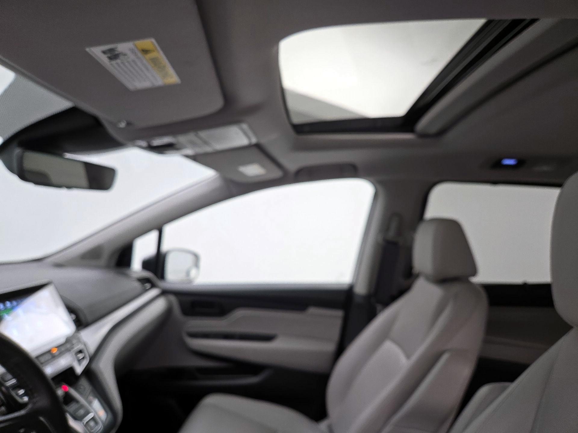 Thumbnail: 2022 Honda Odyssey - 19