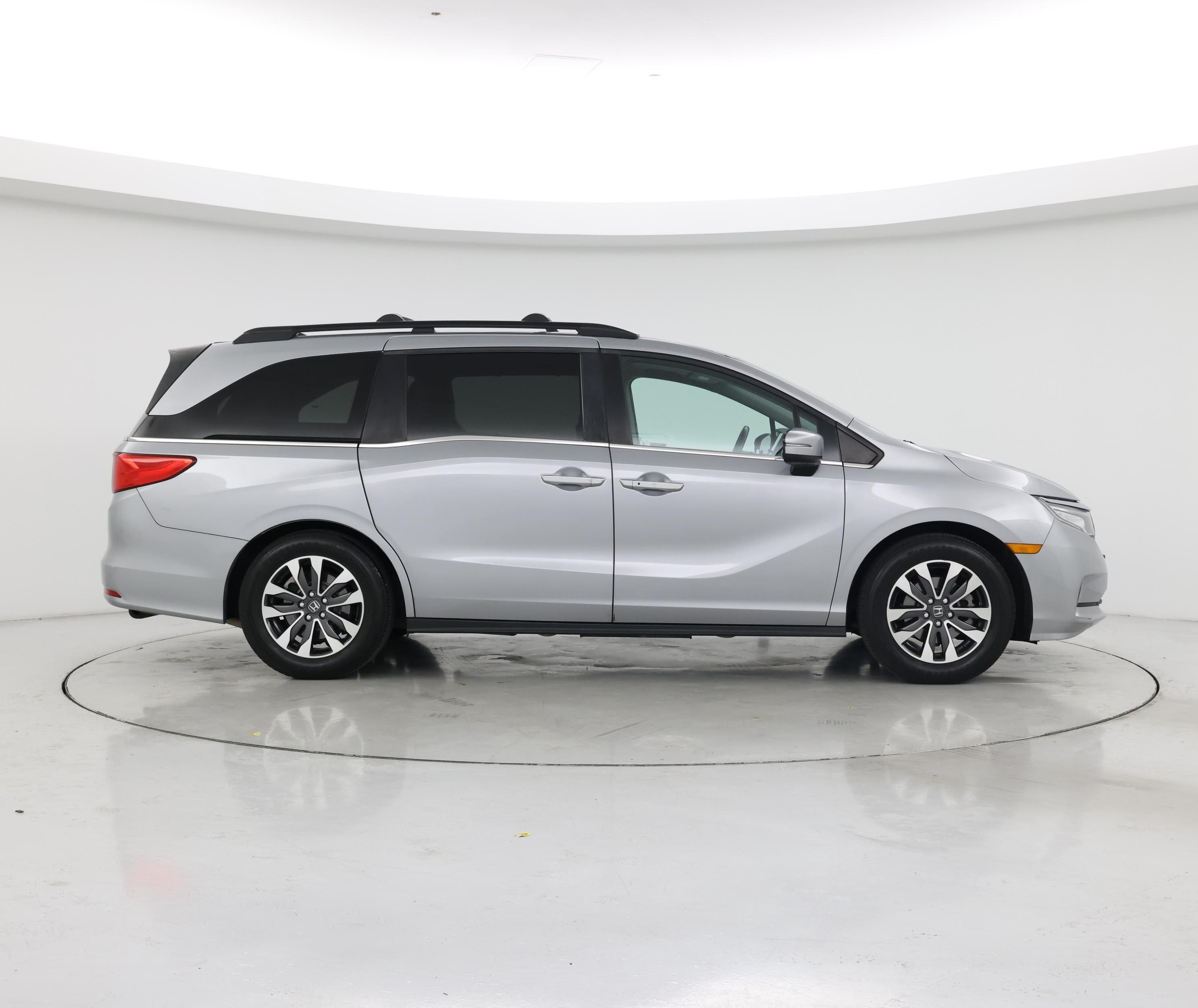 Thumbnail: 2022 Honda Odyssey - 7