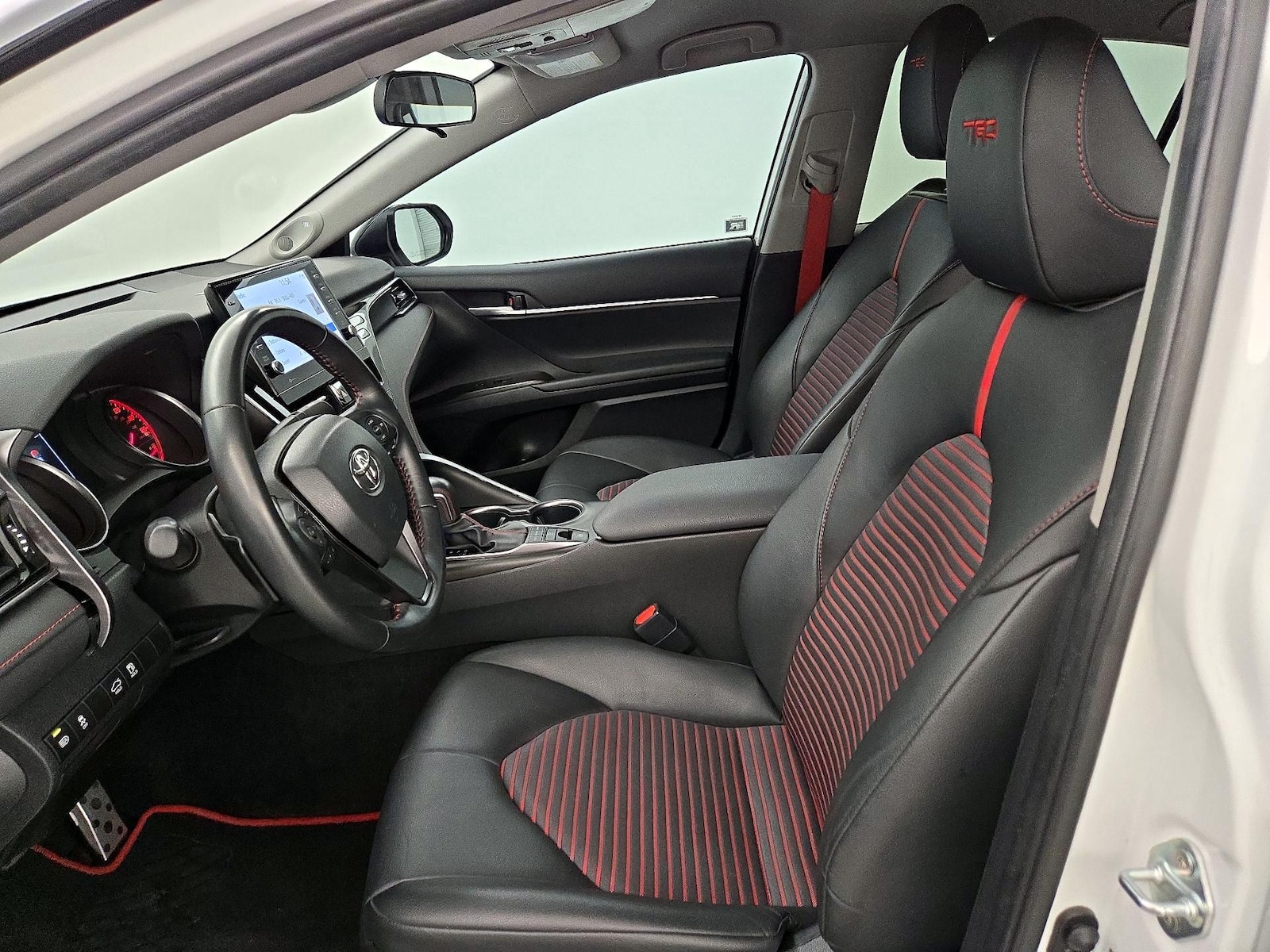 2024 Toyota Camry TRD - Photo 12