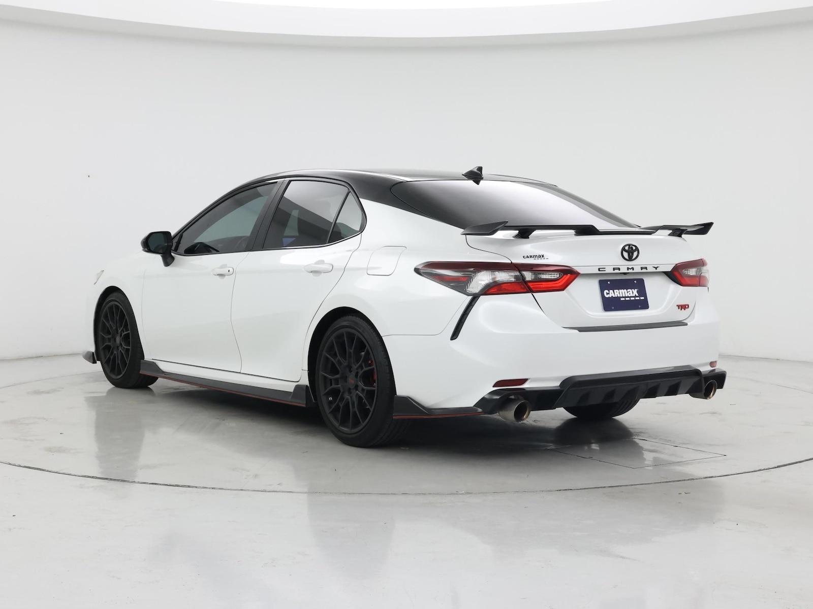 2024 Toyota Camry TRD - Photo 3