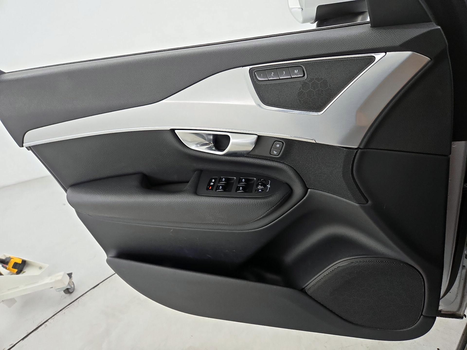 Thumbnail: 2018 Volvo XC90 - 12