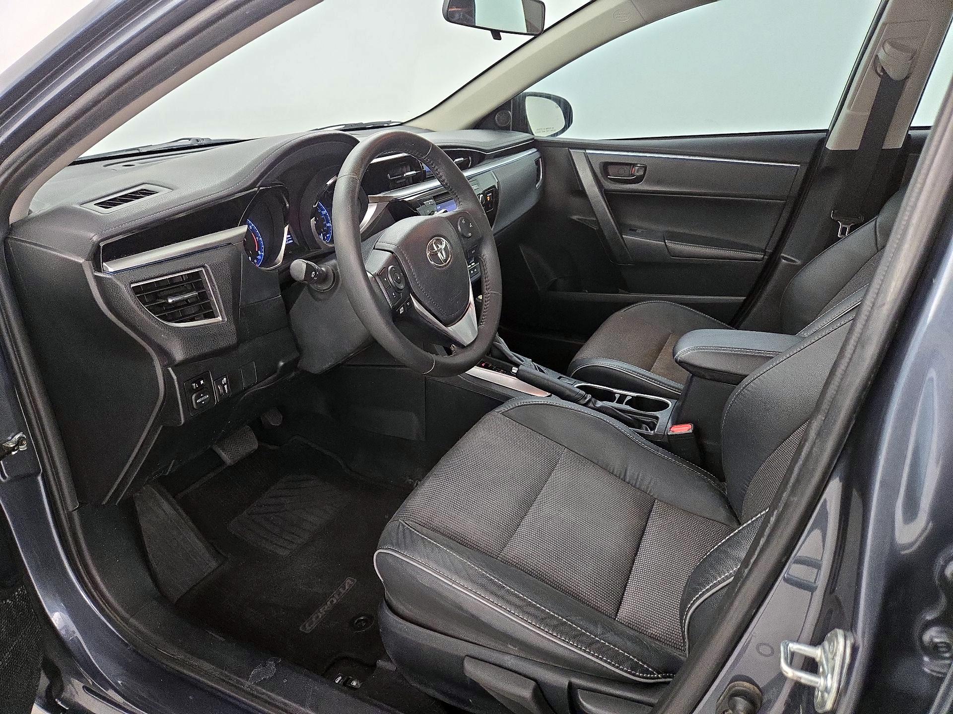 Thumbnail: 2014 Toyota Corolla - 11
