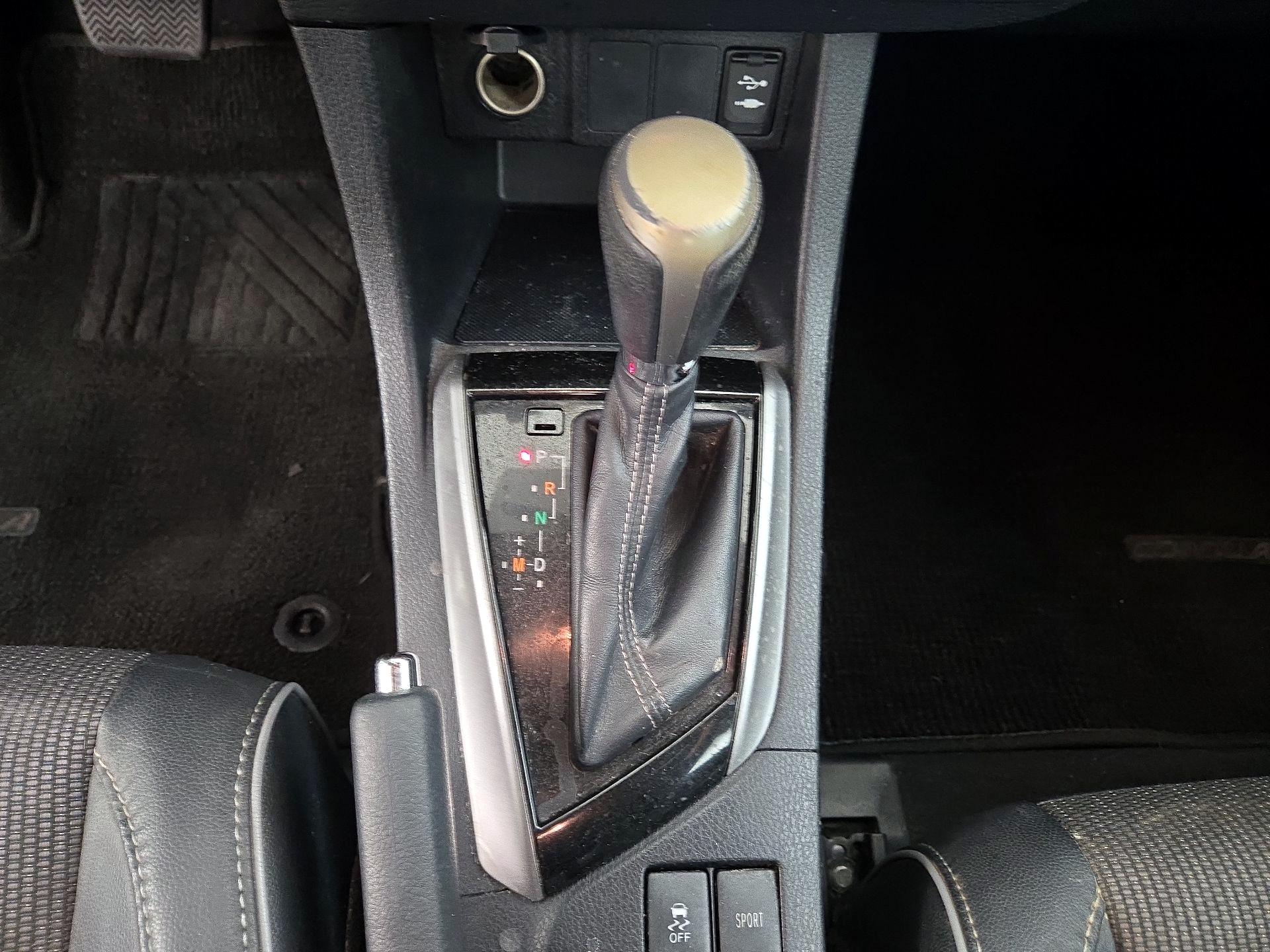 Thumbnail: 2014 Toyota Corolla - 16