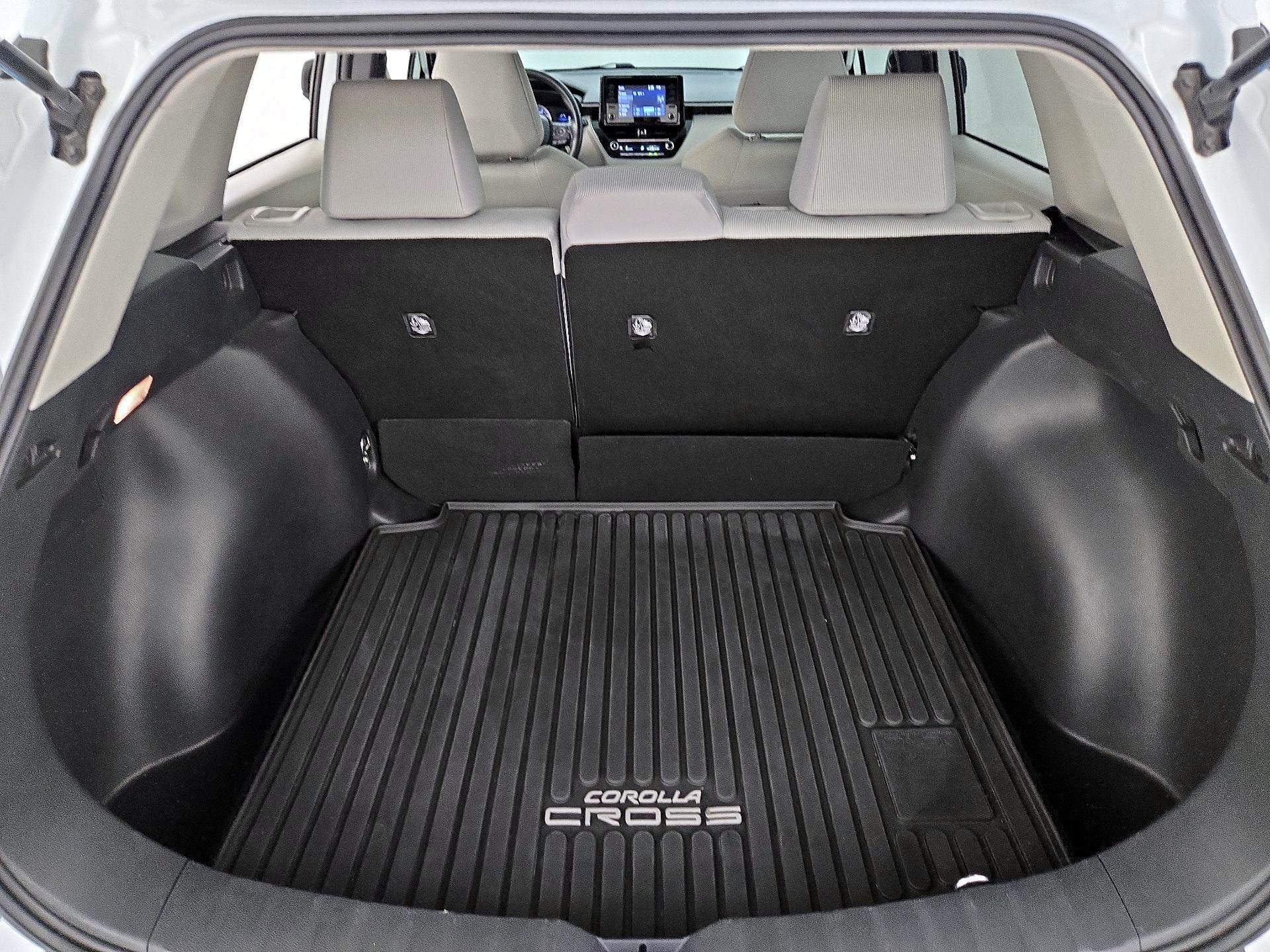 Thumbnail: 2022 Toyota Corolla Cross - 20
