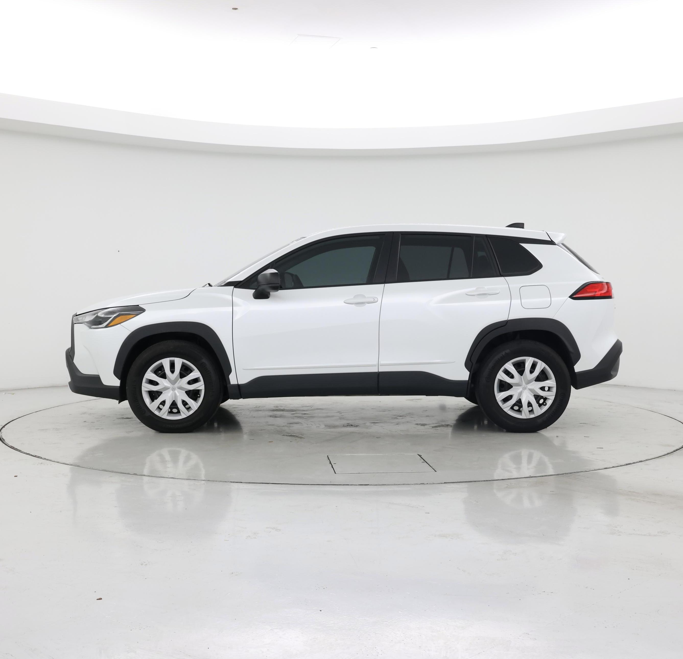 Thumbnail: 2022 Toyota Corolla Cross - 3