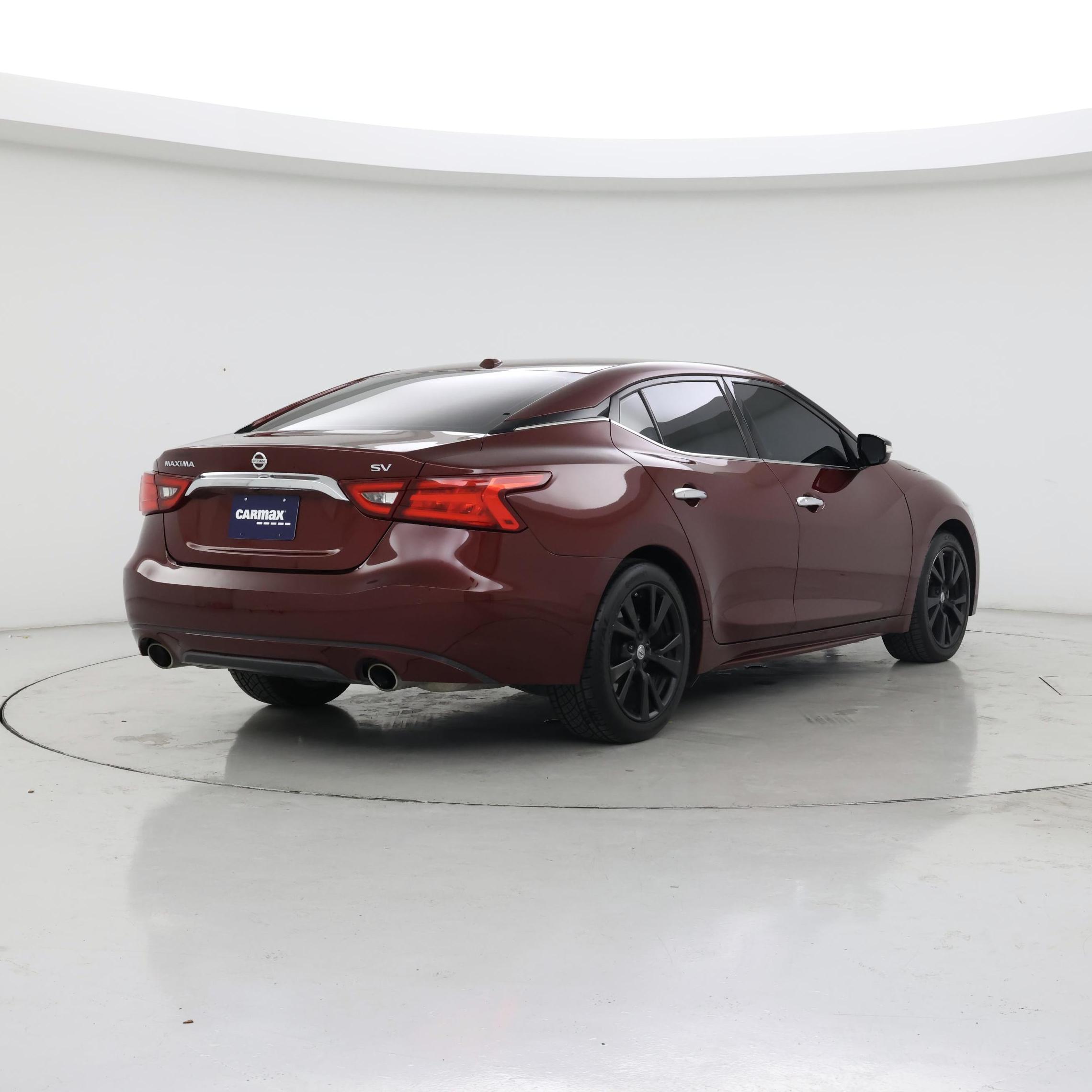 Thumbnail: 2017 Nissan Maxima - 8