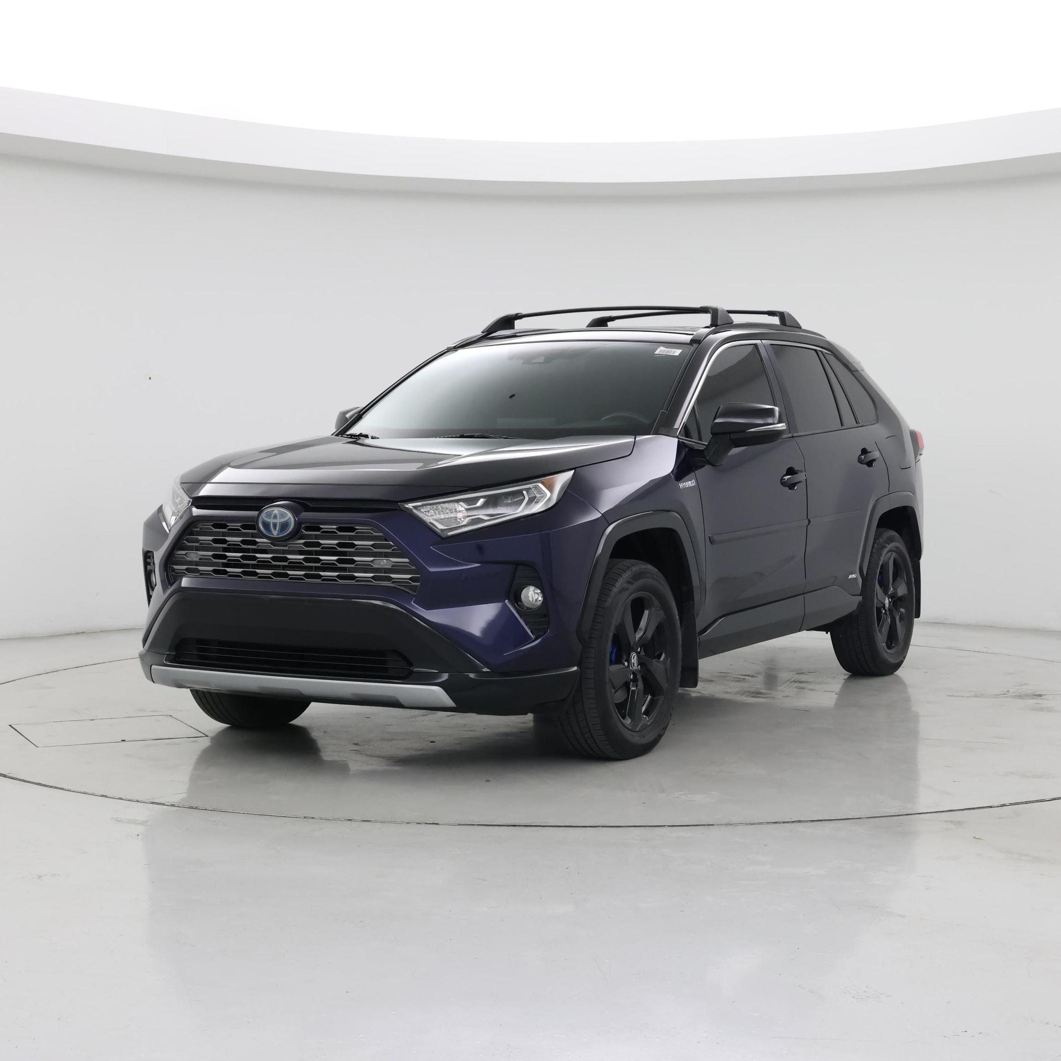 Thumbnail: 2020 Toyota RAV4 - 4