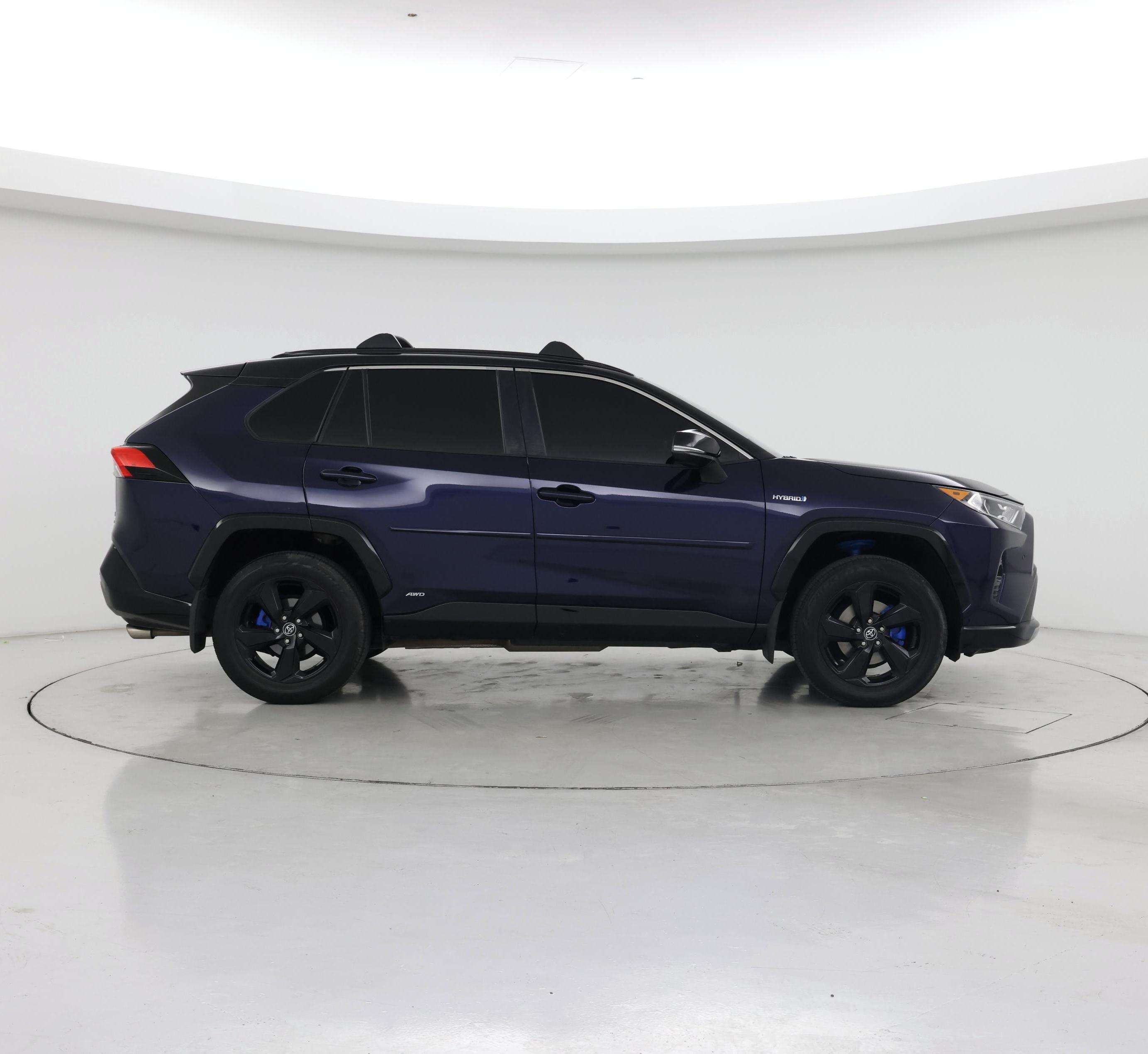 Thumbnail: 2020 Toyota RAV4 - 7