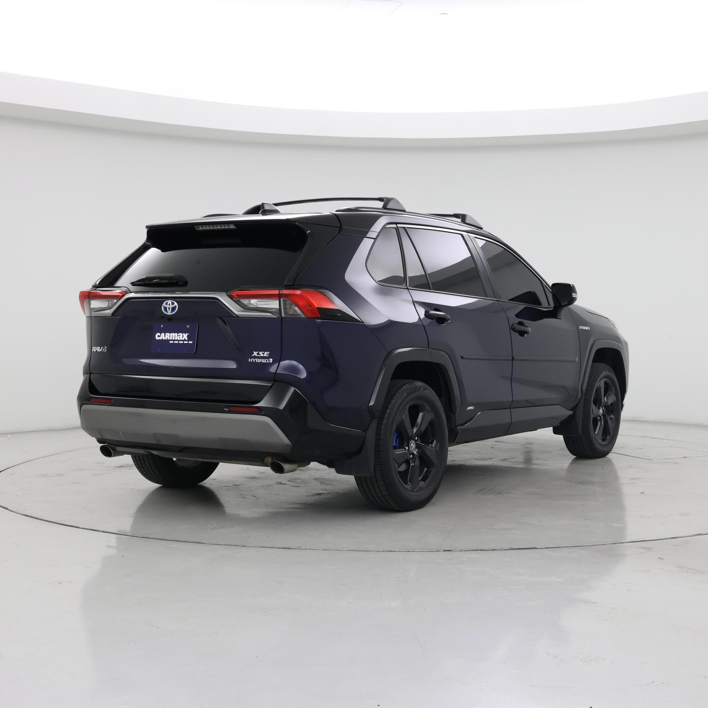 Thumbnail: 2020 Toyota RAV4 - 8