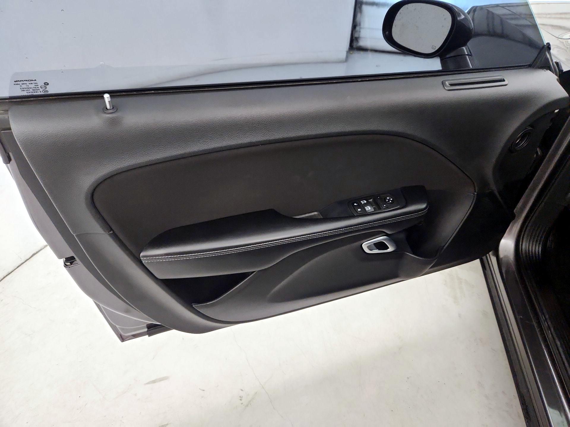 Thumbnail: 2022 Dodge Challenger - 12