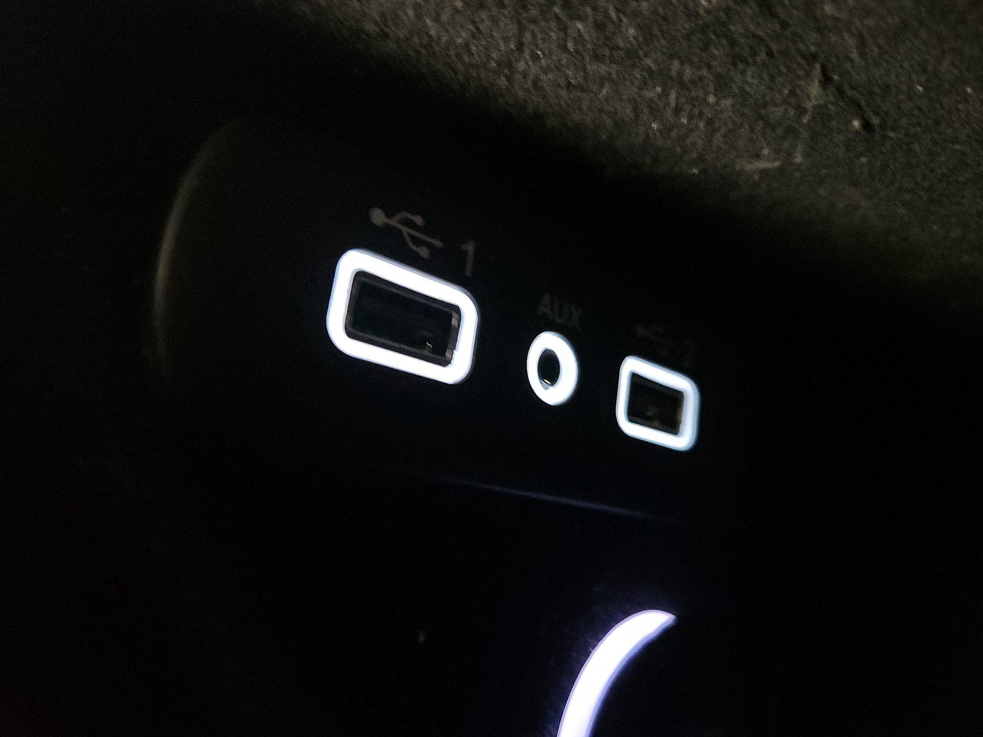 Thumbnail: 2022 Dodge Challenger - 18