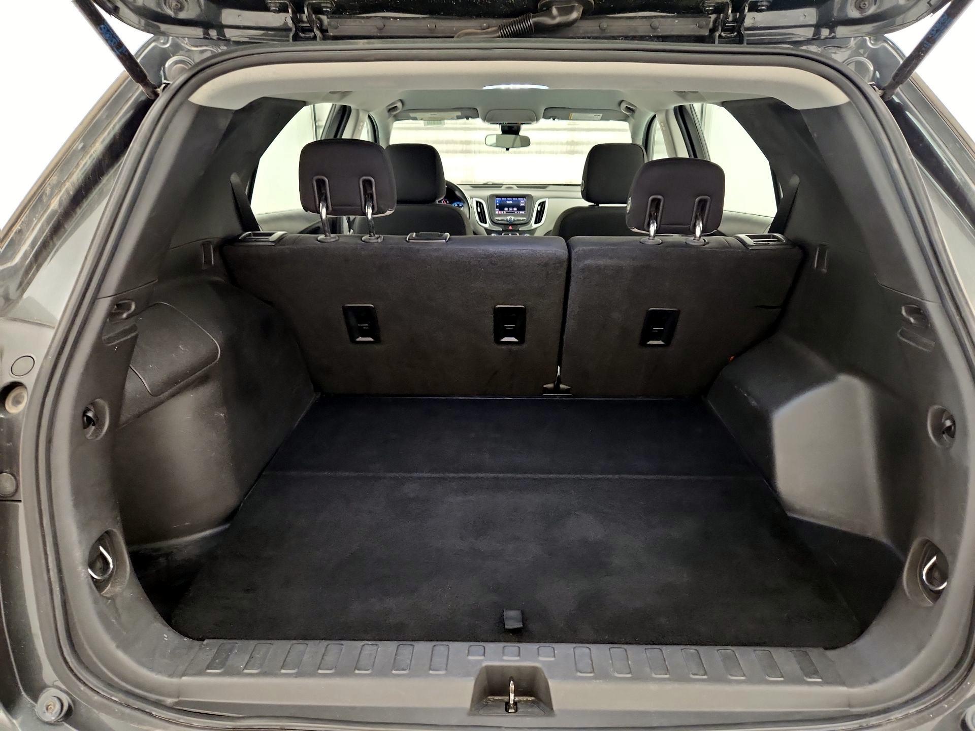 Thumbnail: 2020 Chevrolet Equinox - 20