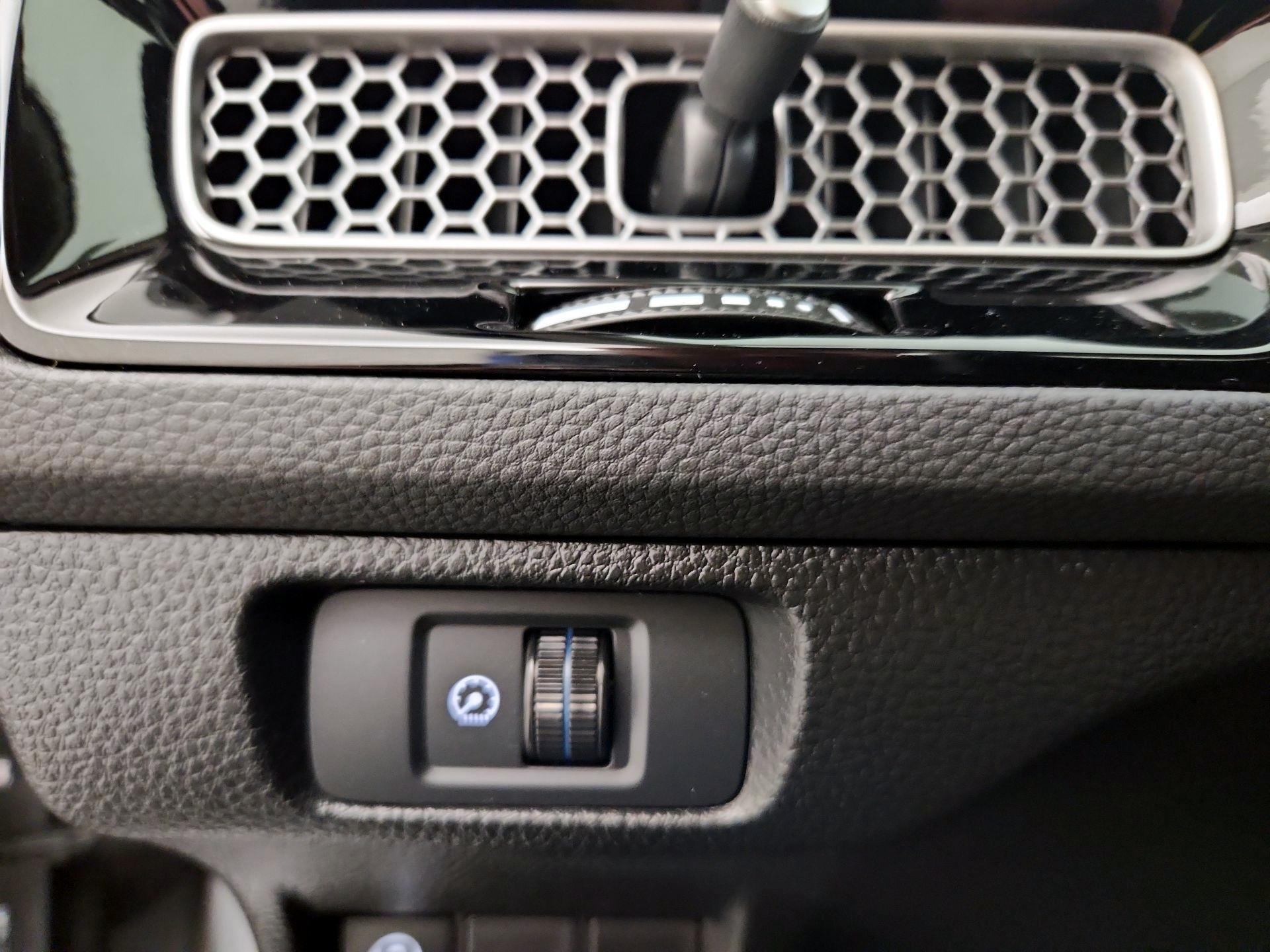 Thumbnail: 2023 Honda Civic - 13