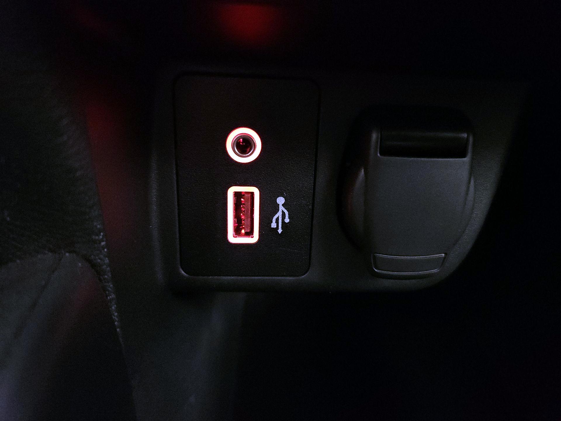 Thumbnail: 2021 Nissan Versa - 17