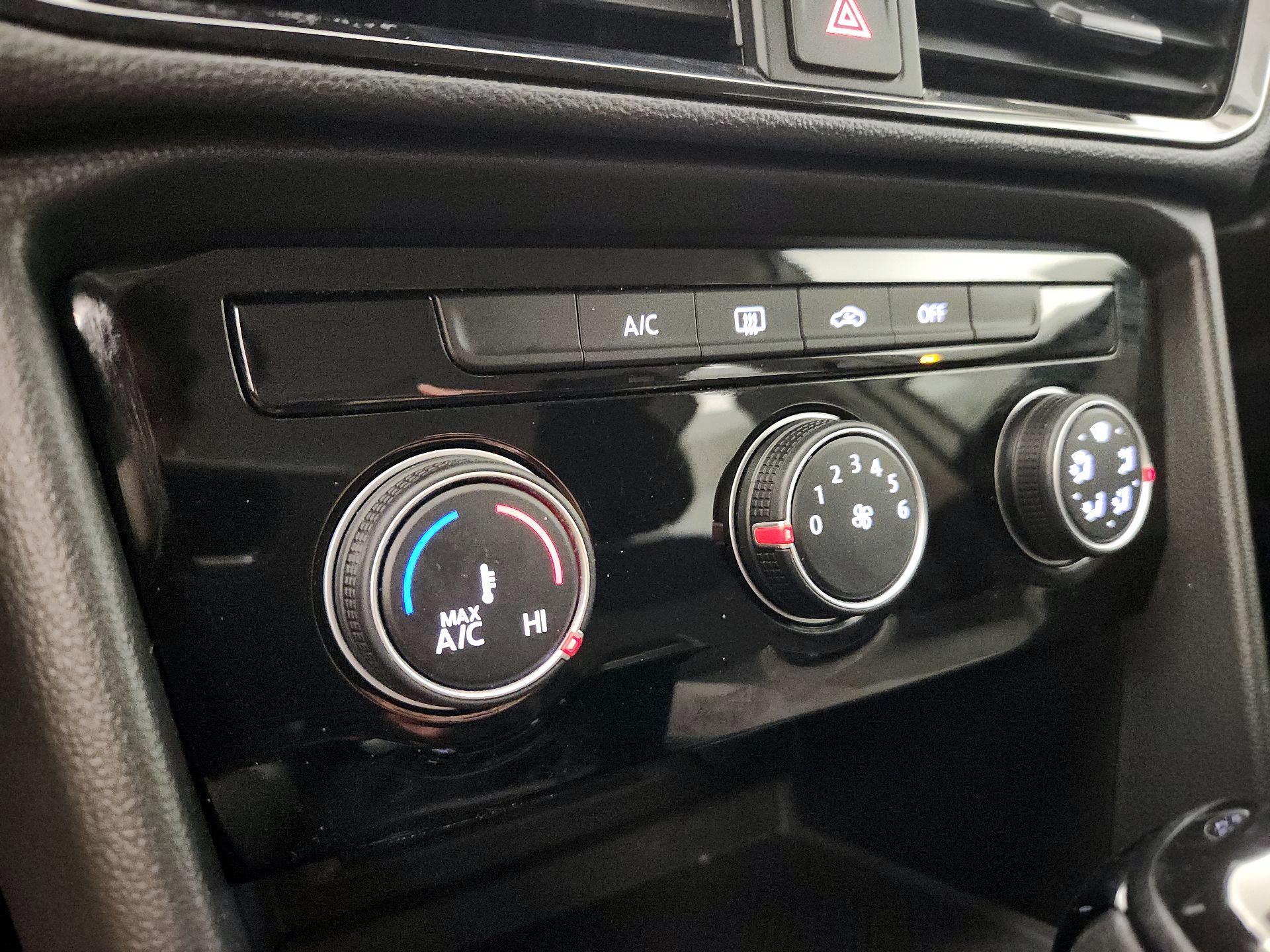 Thumbnail: 2023 Volkswagen Taos - 16