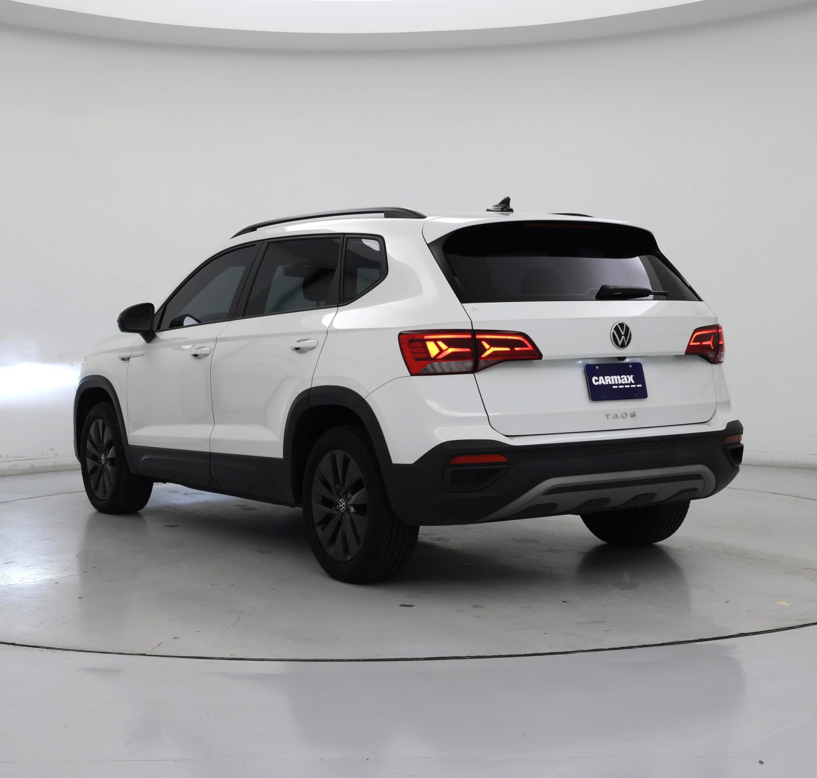 Thumbnail: 2023 Volkswagen Taos - 2