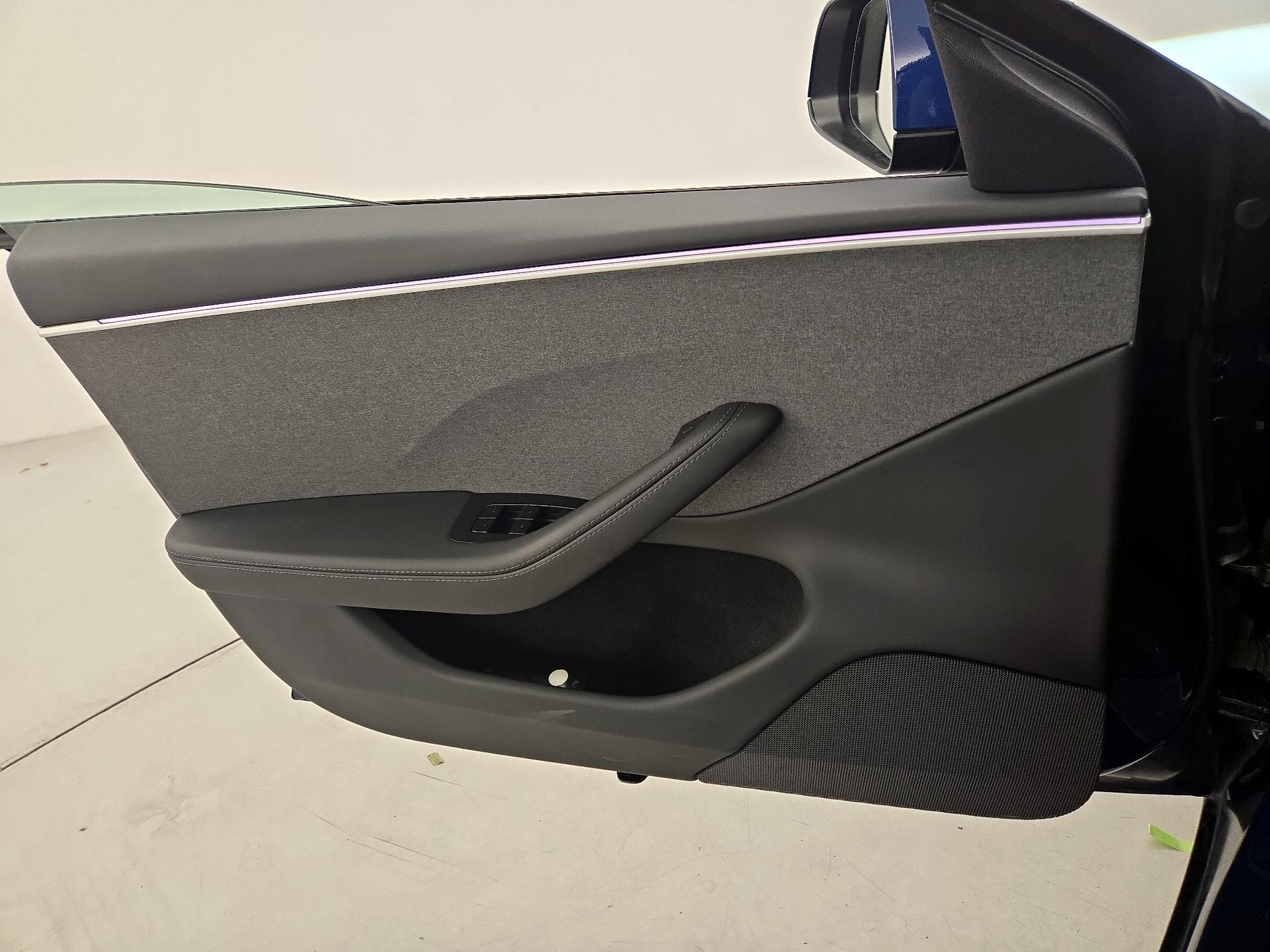 Thumbnail: 2024 Tesla Model 3 - 12