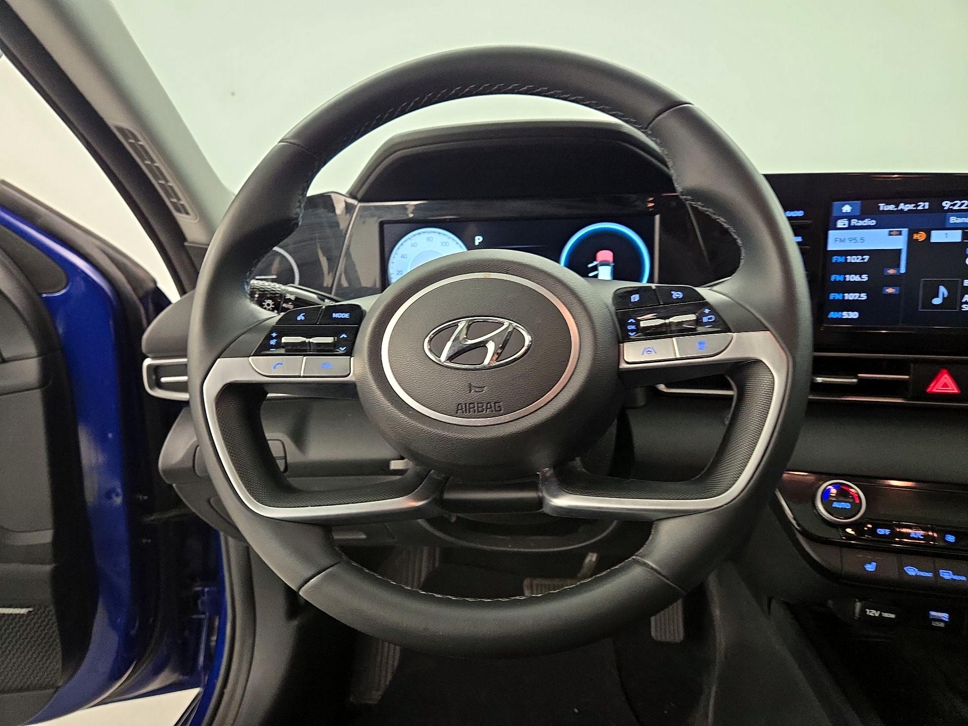 Thumbnail: 2021 Hyundai Elantra - 10