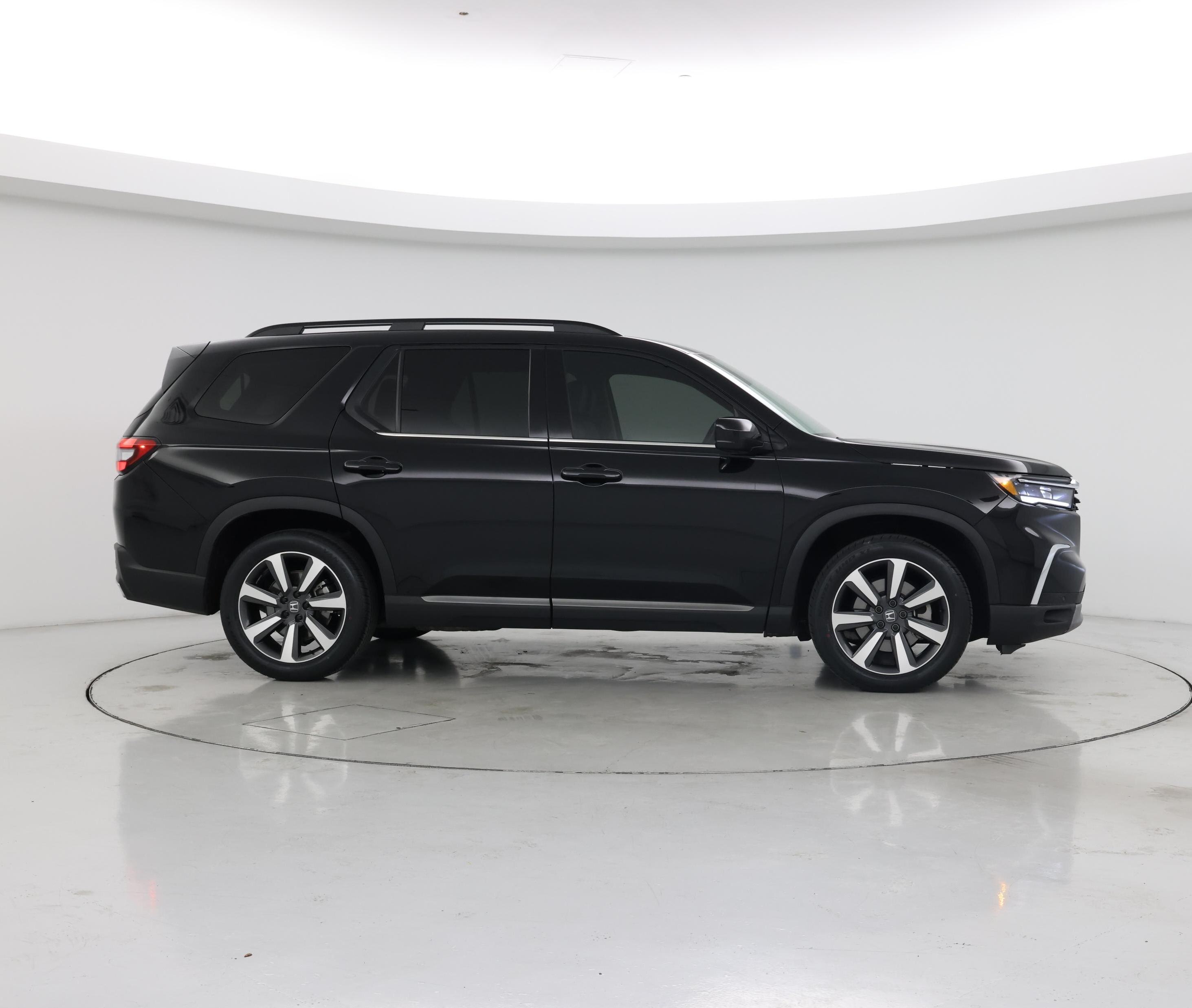 Thumbnail: 2023 Honda Pilot - 7