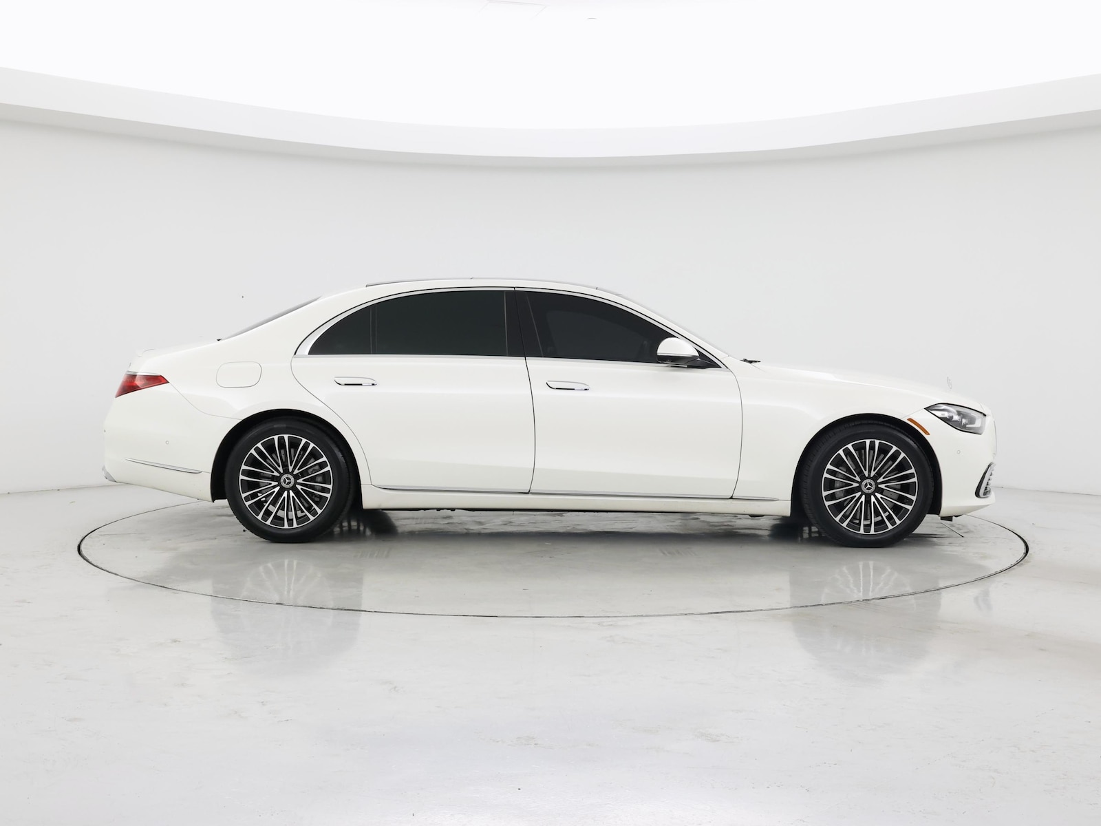 2022 Mercedes-Benz S-Class S 580 - Photo 8