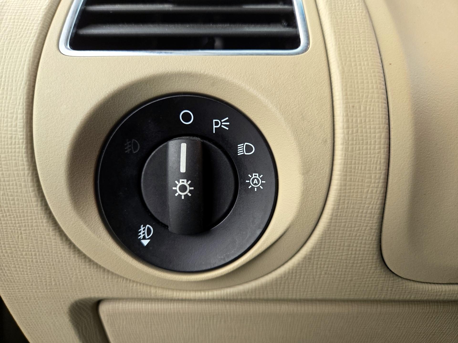 Thumbnail: 2019 Ford Flex - 13