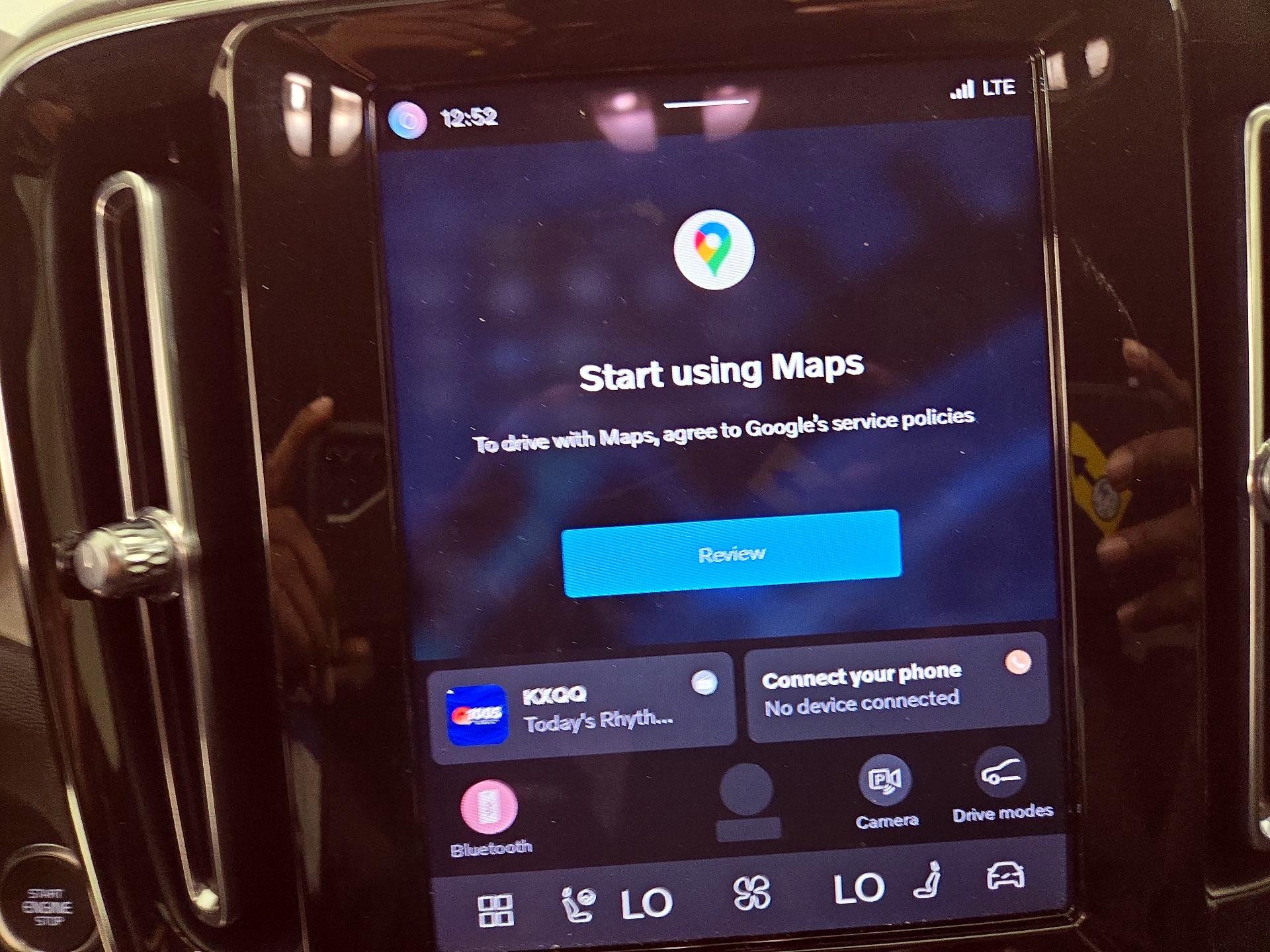 Thumbnail: 2023 Volvo XC40 - 13