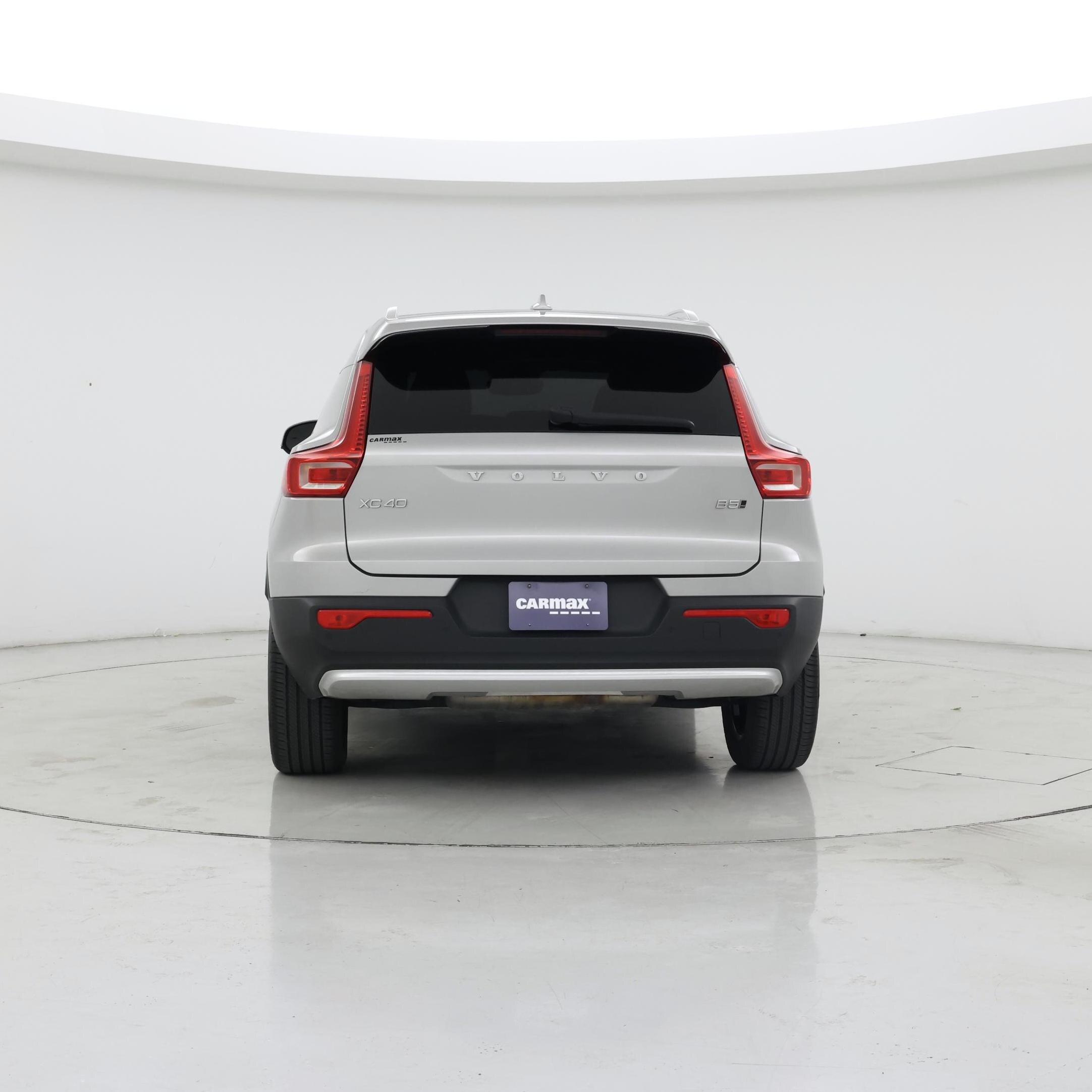 Thumbnail: 2023 Volvo XC40 - 6