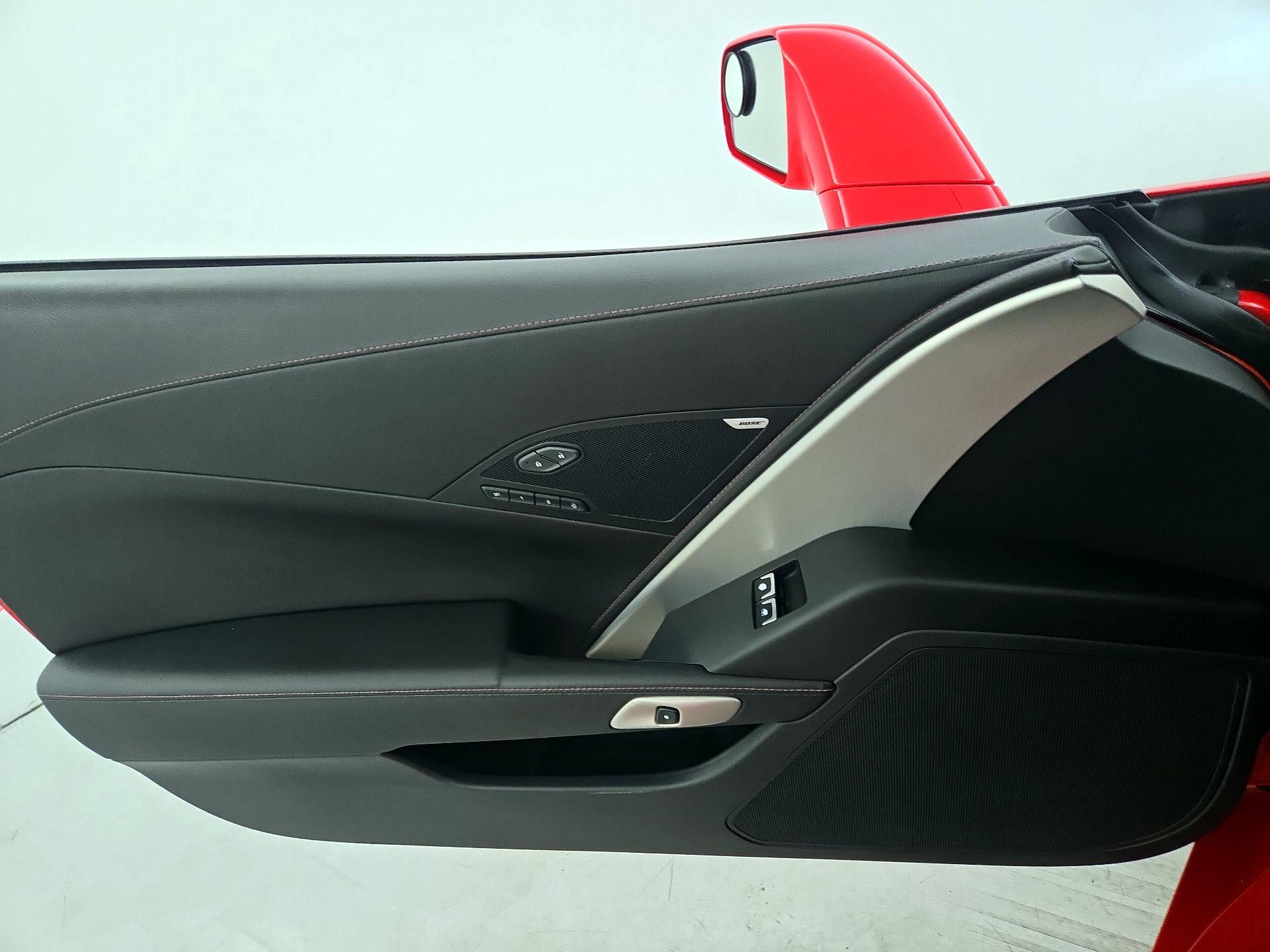 Thumbnail: 2015 Chevrolet Corvette - 12