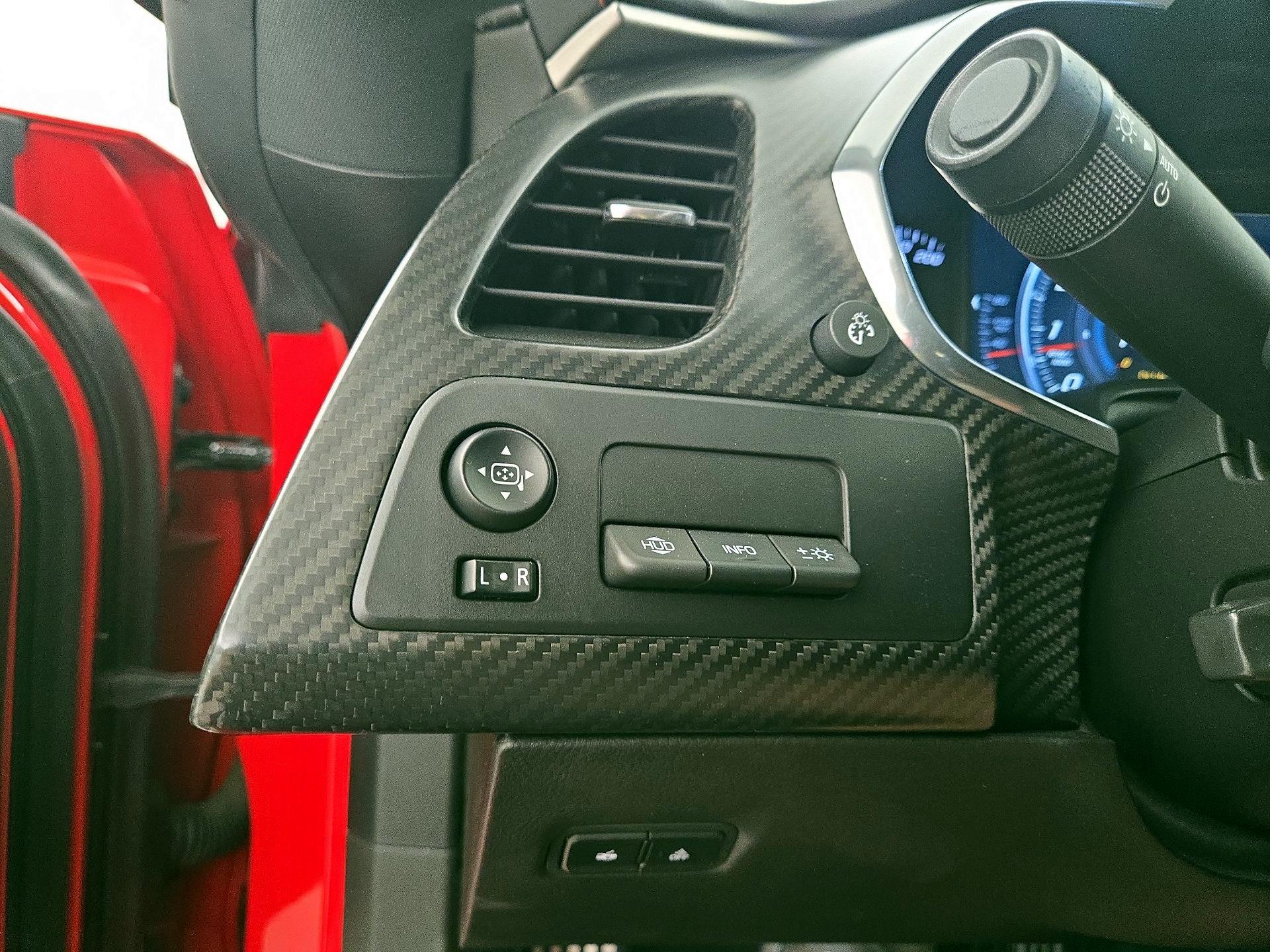 Thumbnail: 2015 Chevrolet Corvette - 13