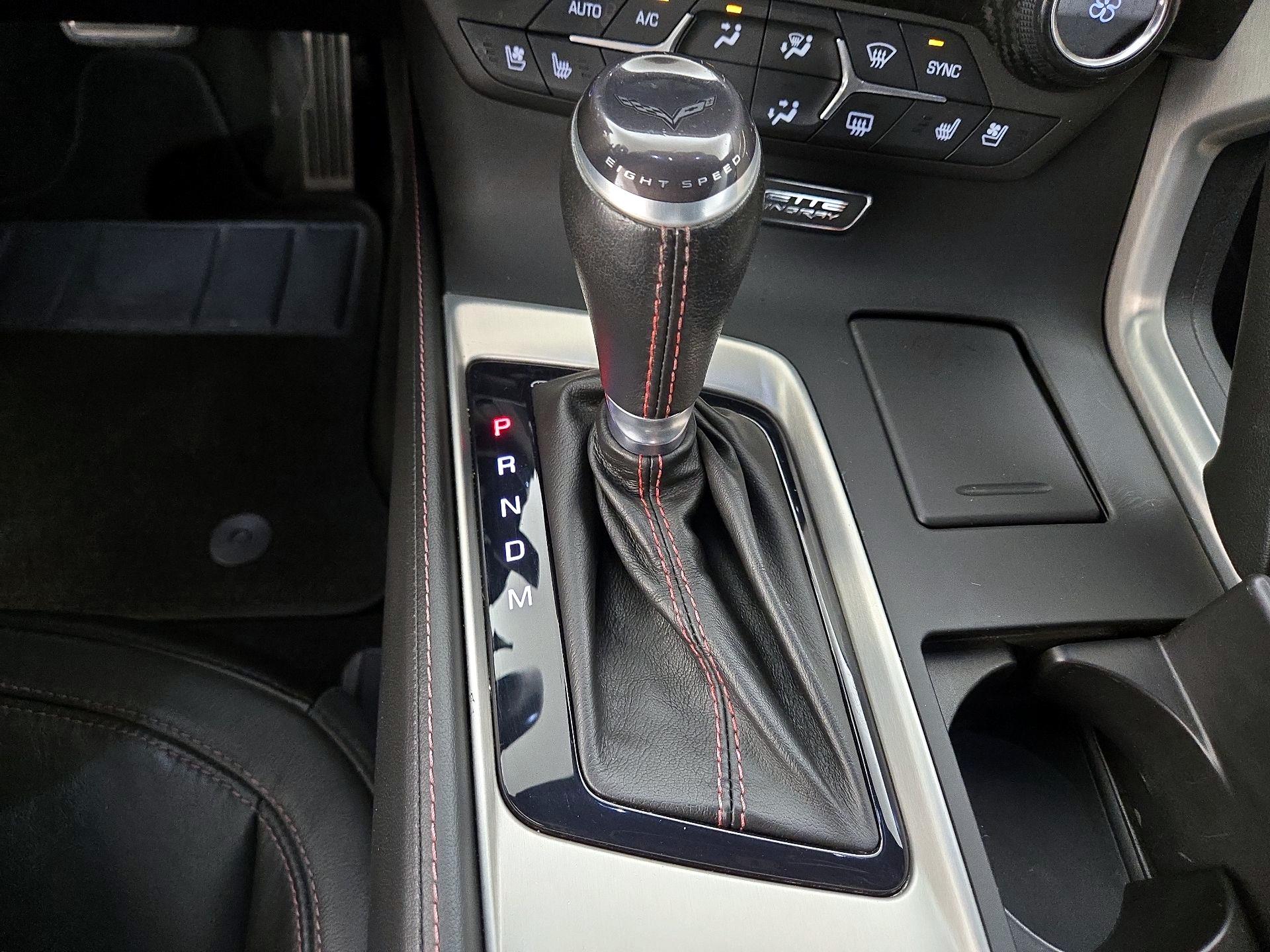 Thumbnail: 2015 Chevrolet Corvette - 18