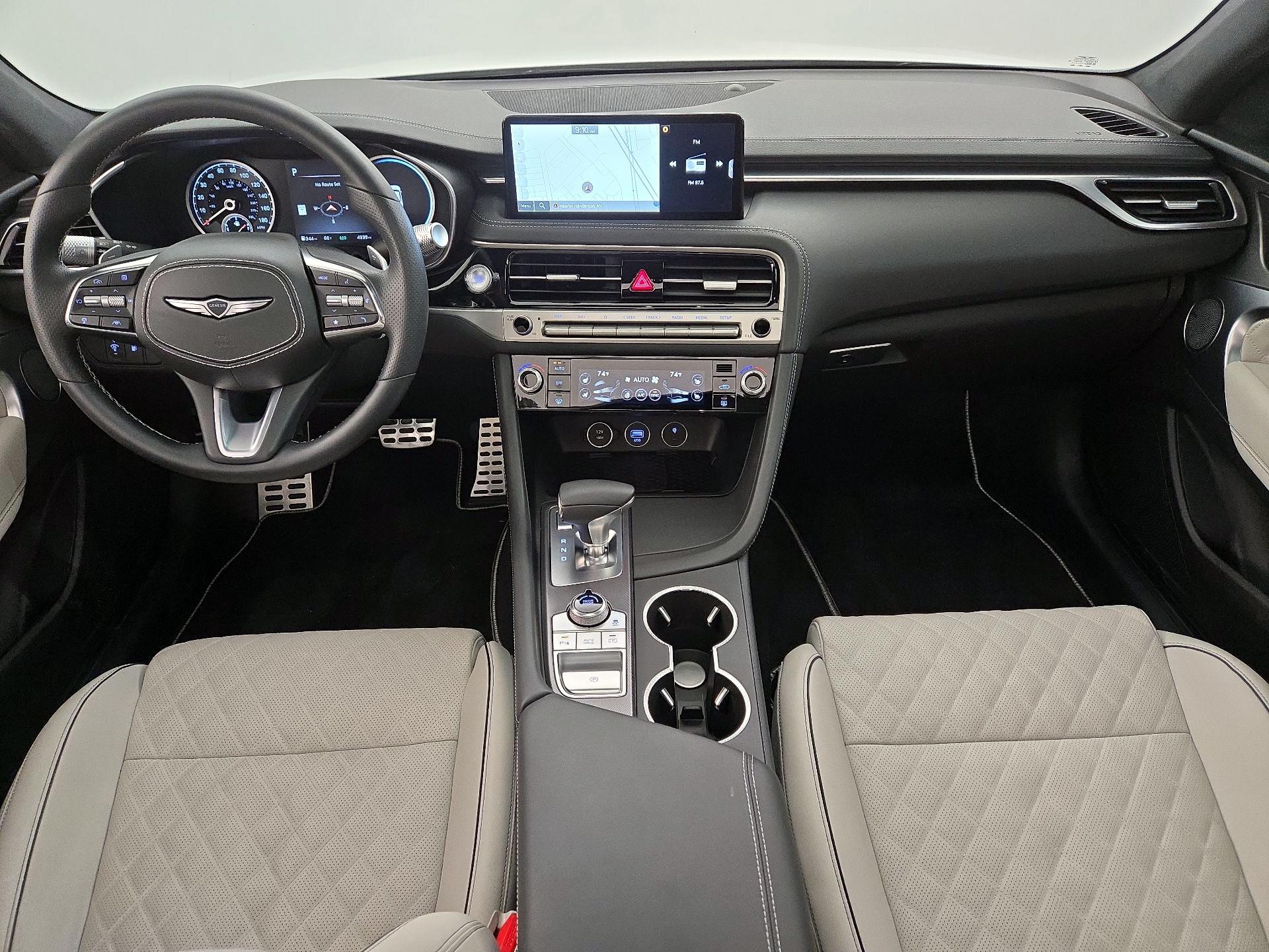 Thumbnail: 2025 Genesis G70 - 9