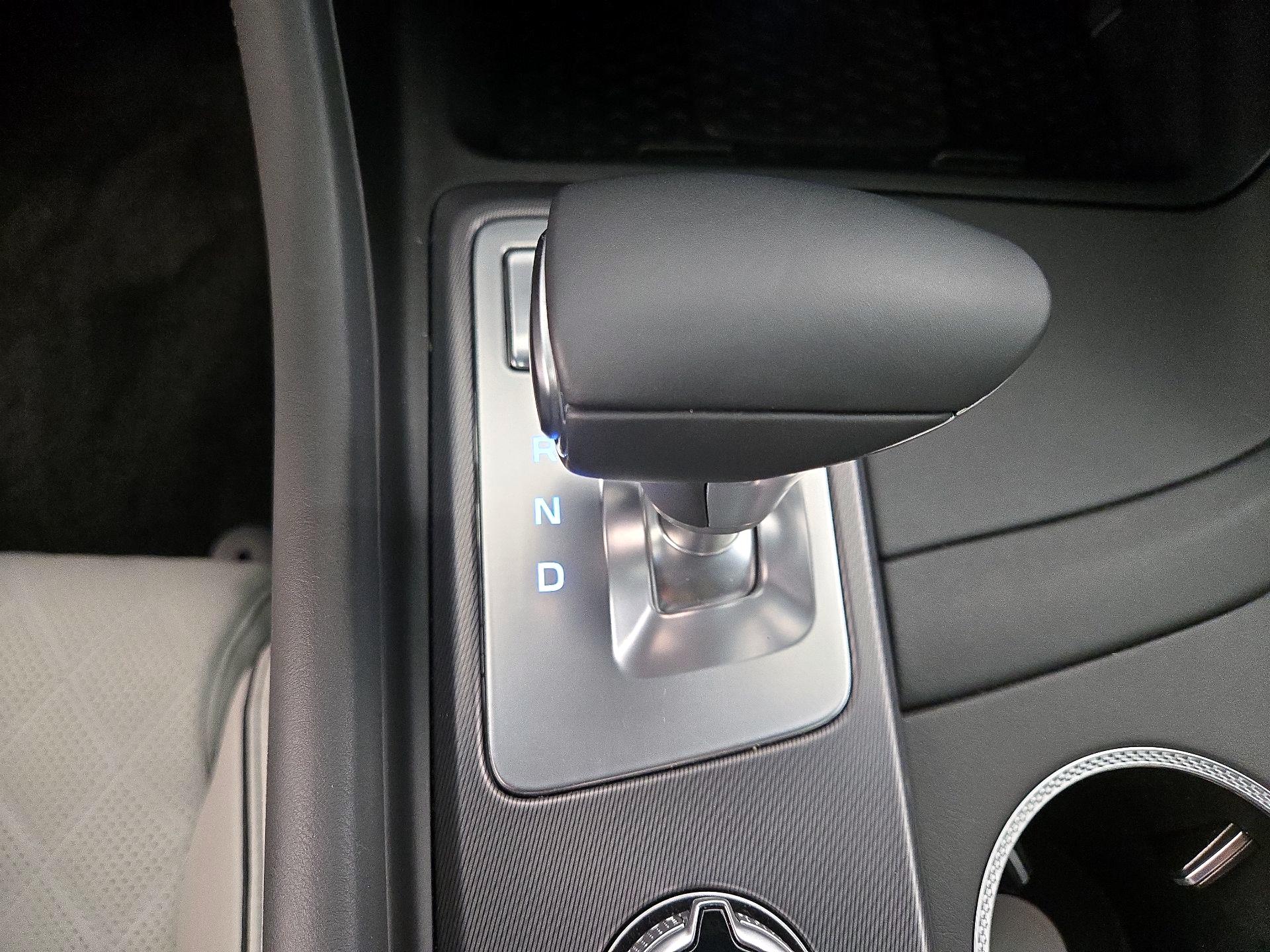 Thumbnail: 2025 Genesis G70 - 18