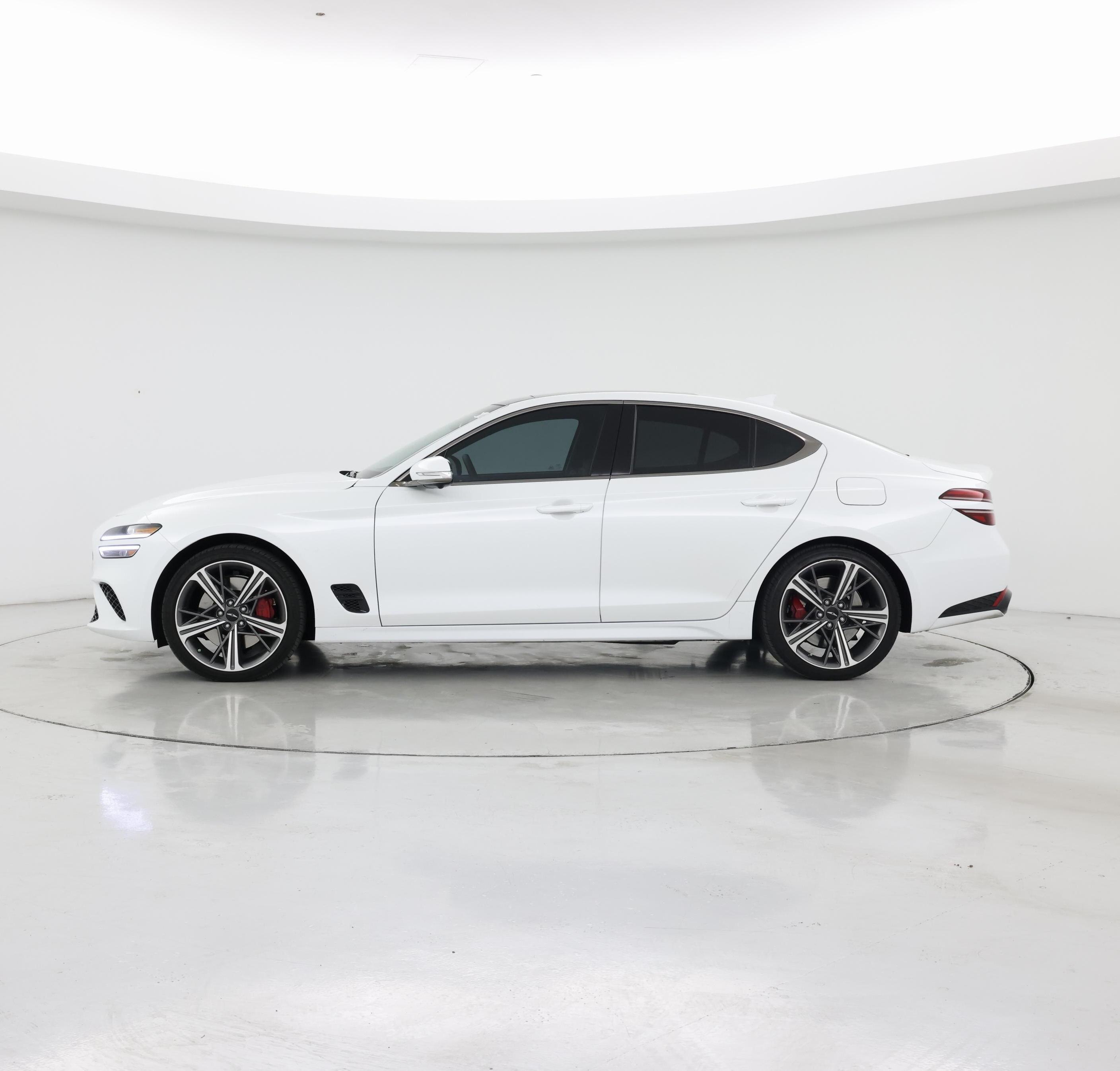 Thumbnail: 2025 Genesis G70 - 3