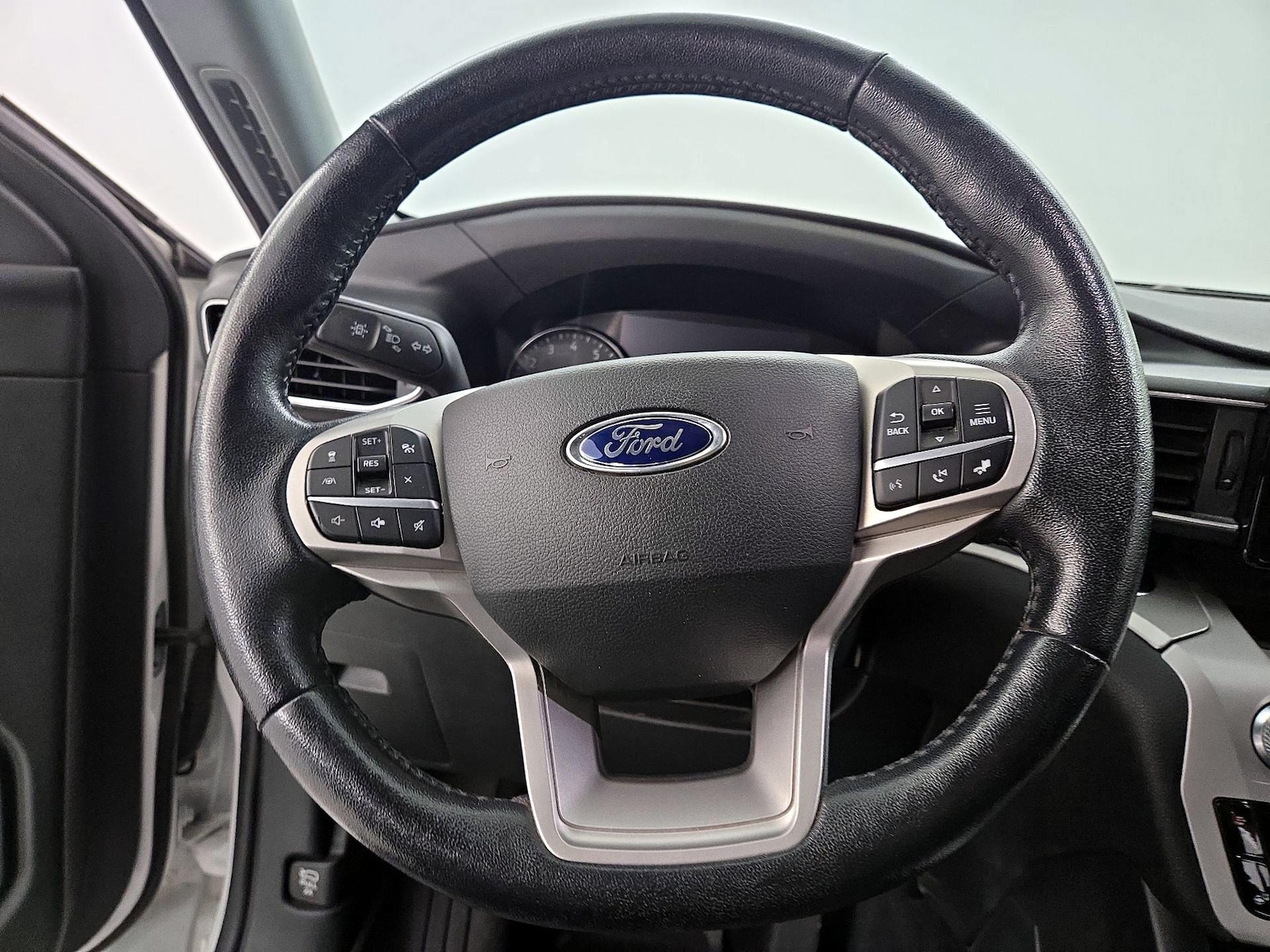 2021 Ford Explorer XLT - Photo 11
