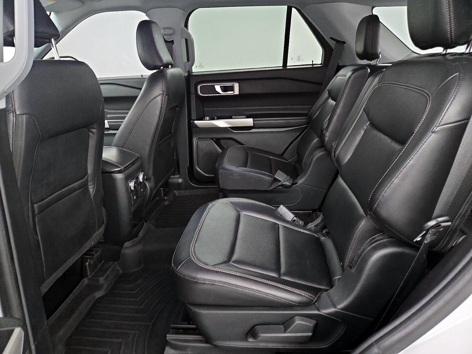 2021 Ford Explorer XLT - Photo 21