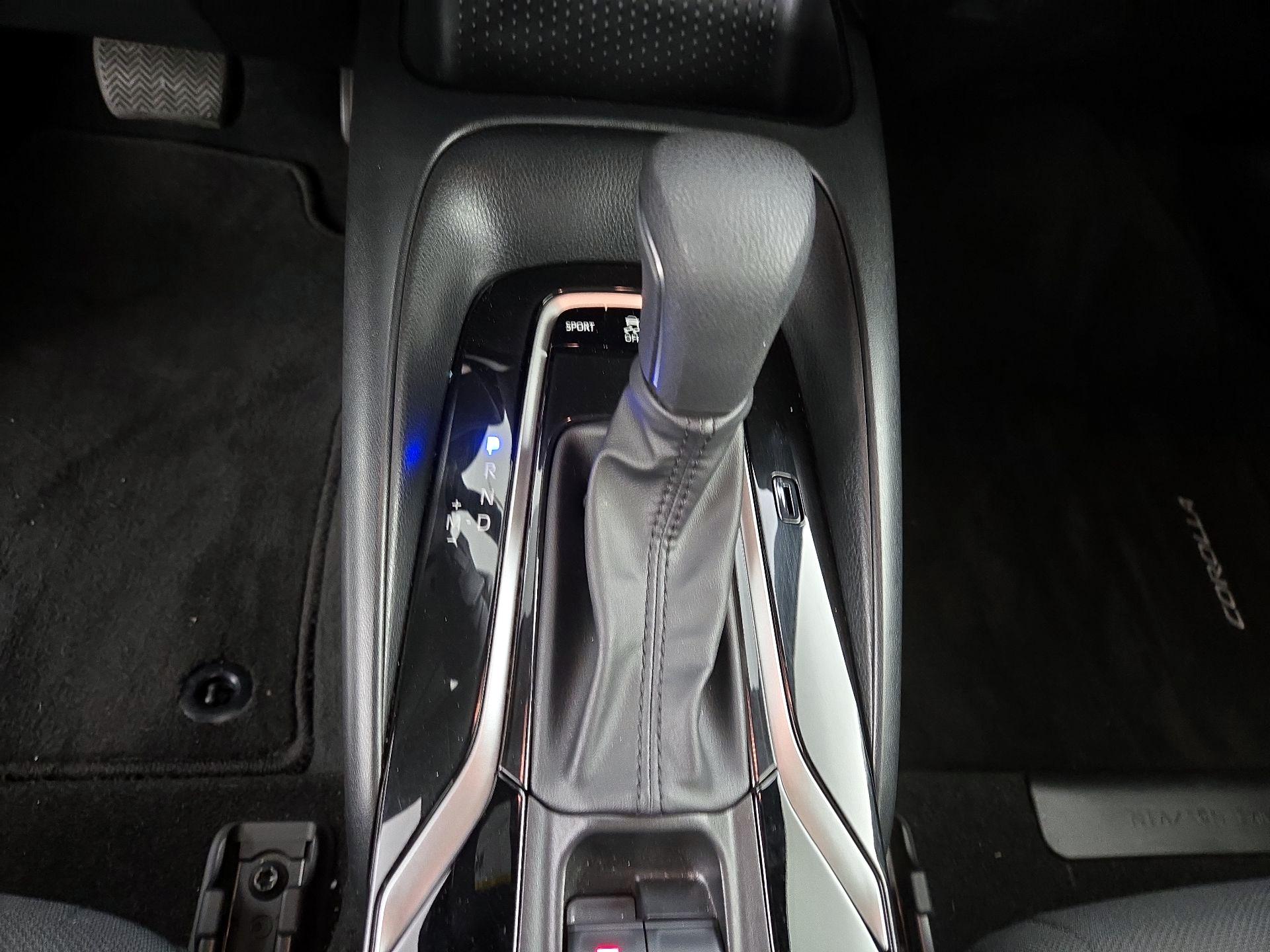 Thumbnail: 2022 Toyota Corolla - 17