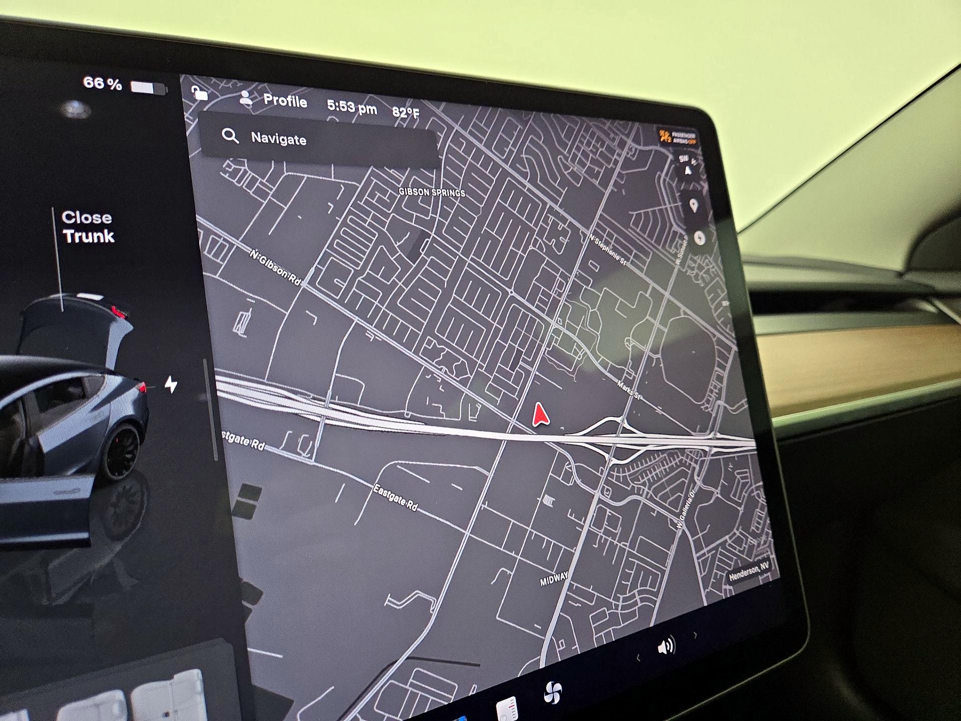 Thumbnail: 2023 Tesla Model 3 - 13