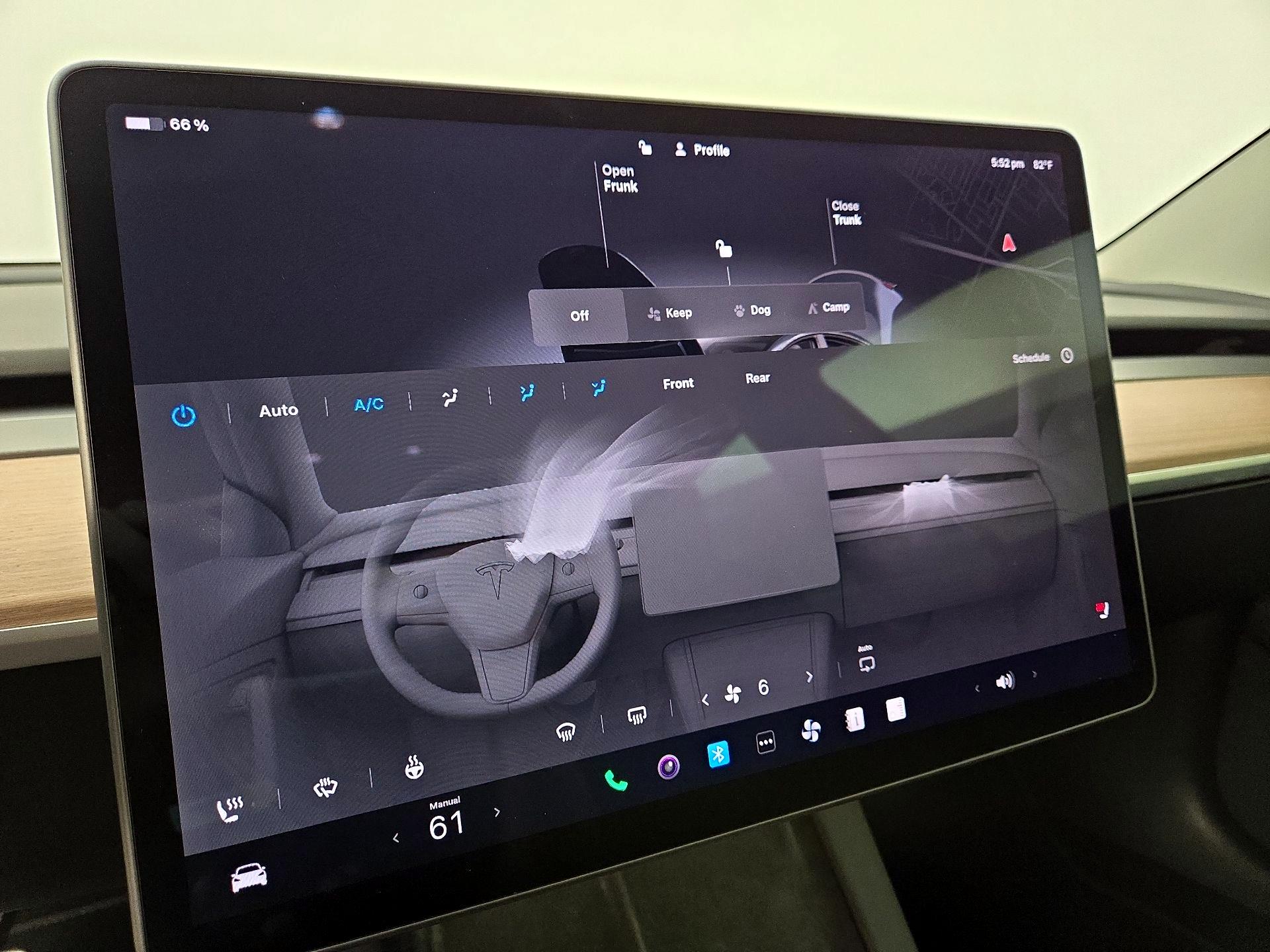 Thumbnail: 2023 Tesla Model 3 - 16