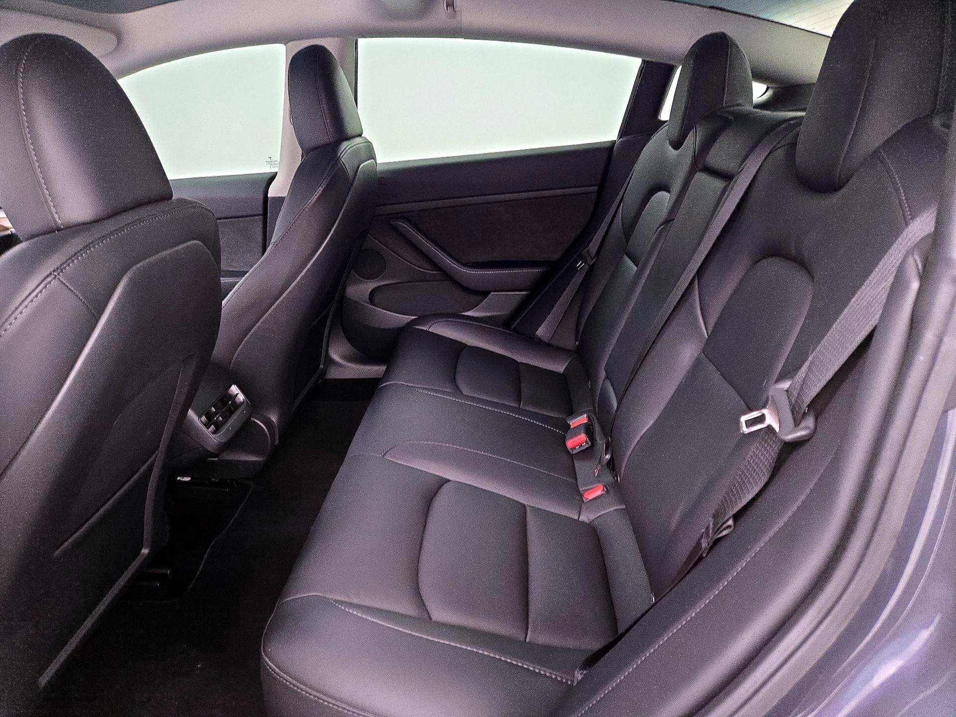 Thumbnail: 2023 Tesla Model 3 - 19