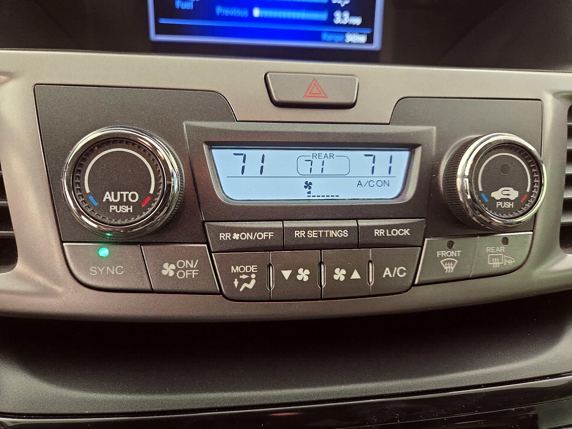 Thumbnail: 2016 Honda Odyssey - 16