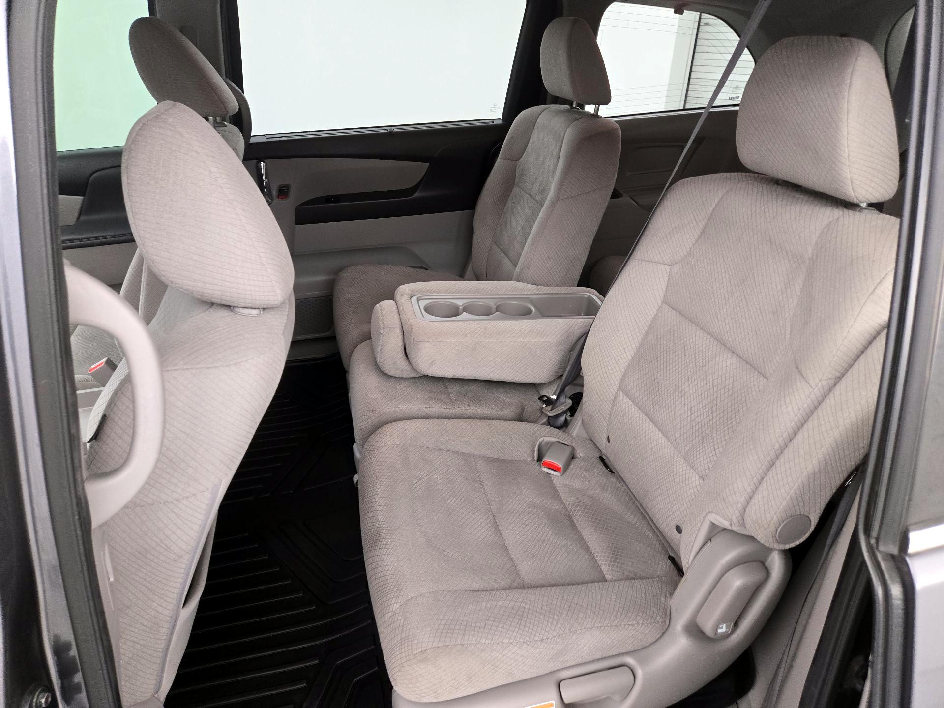 Thumbnail: 2016 Honda Odyssey - 19