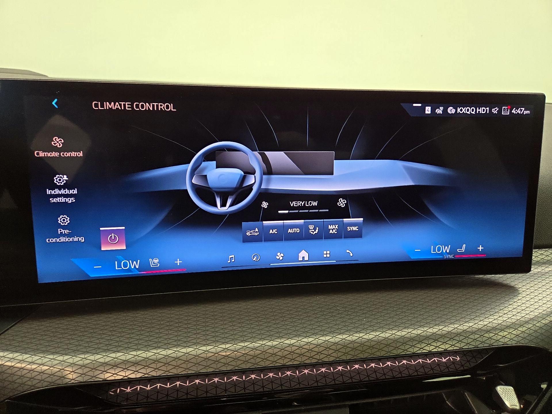 Thumbnail: 2025 BMW 3 Series - 17