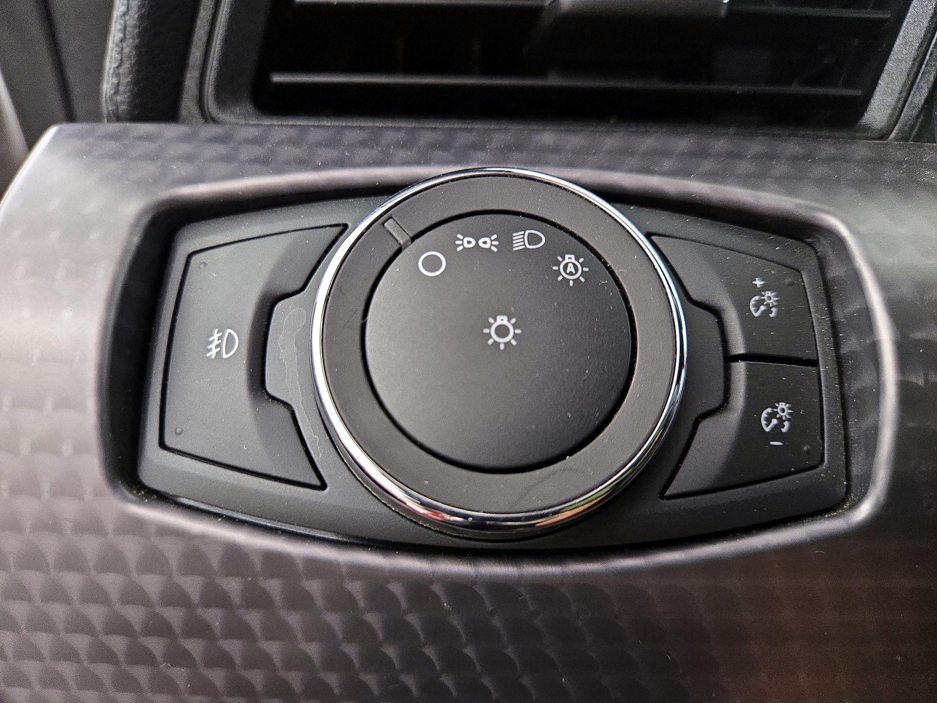 Thumbnail: 2019 Ford Mustang - 13