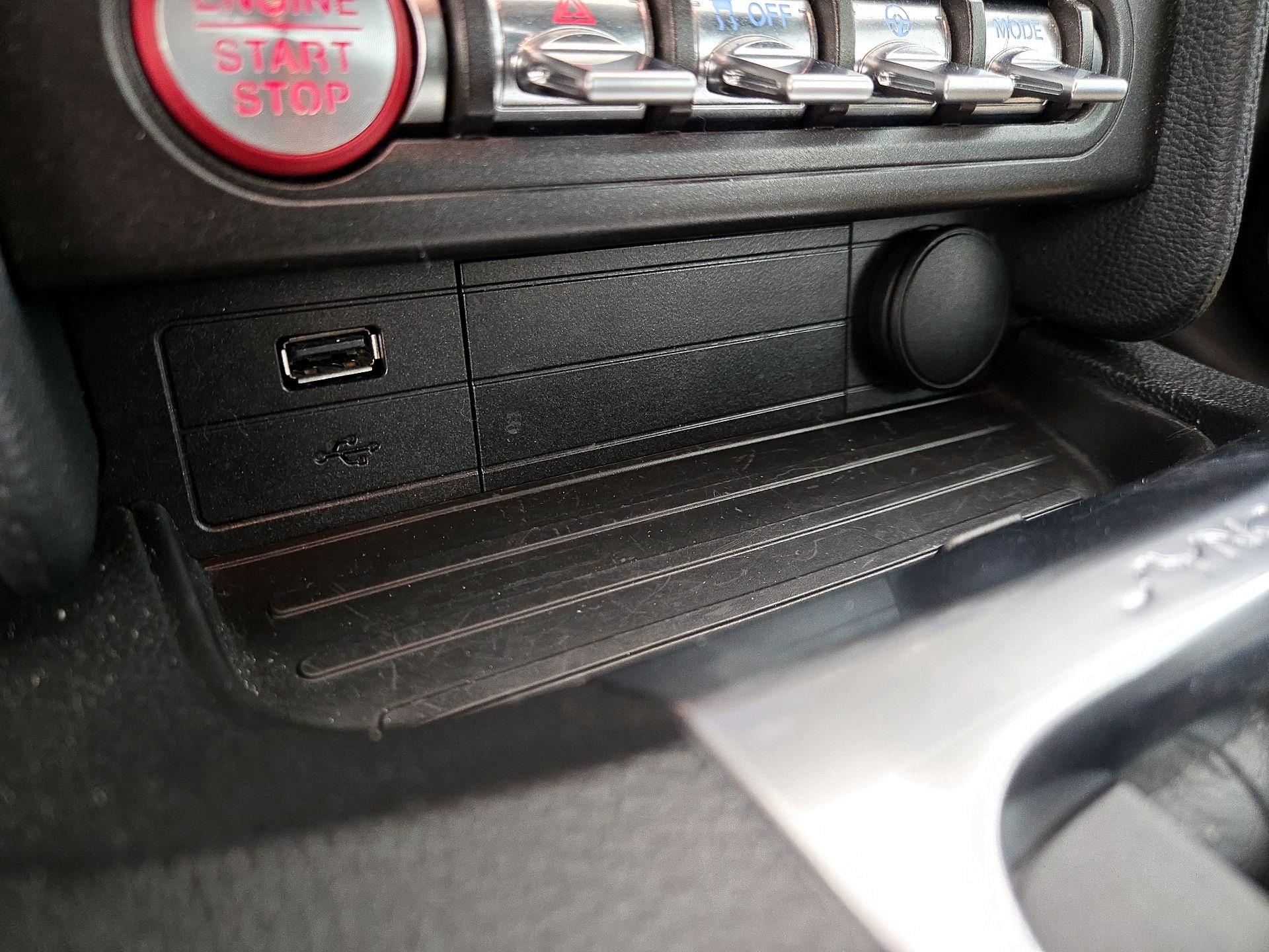 Thumbnail: 2019 Ford Mustang - 19